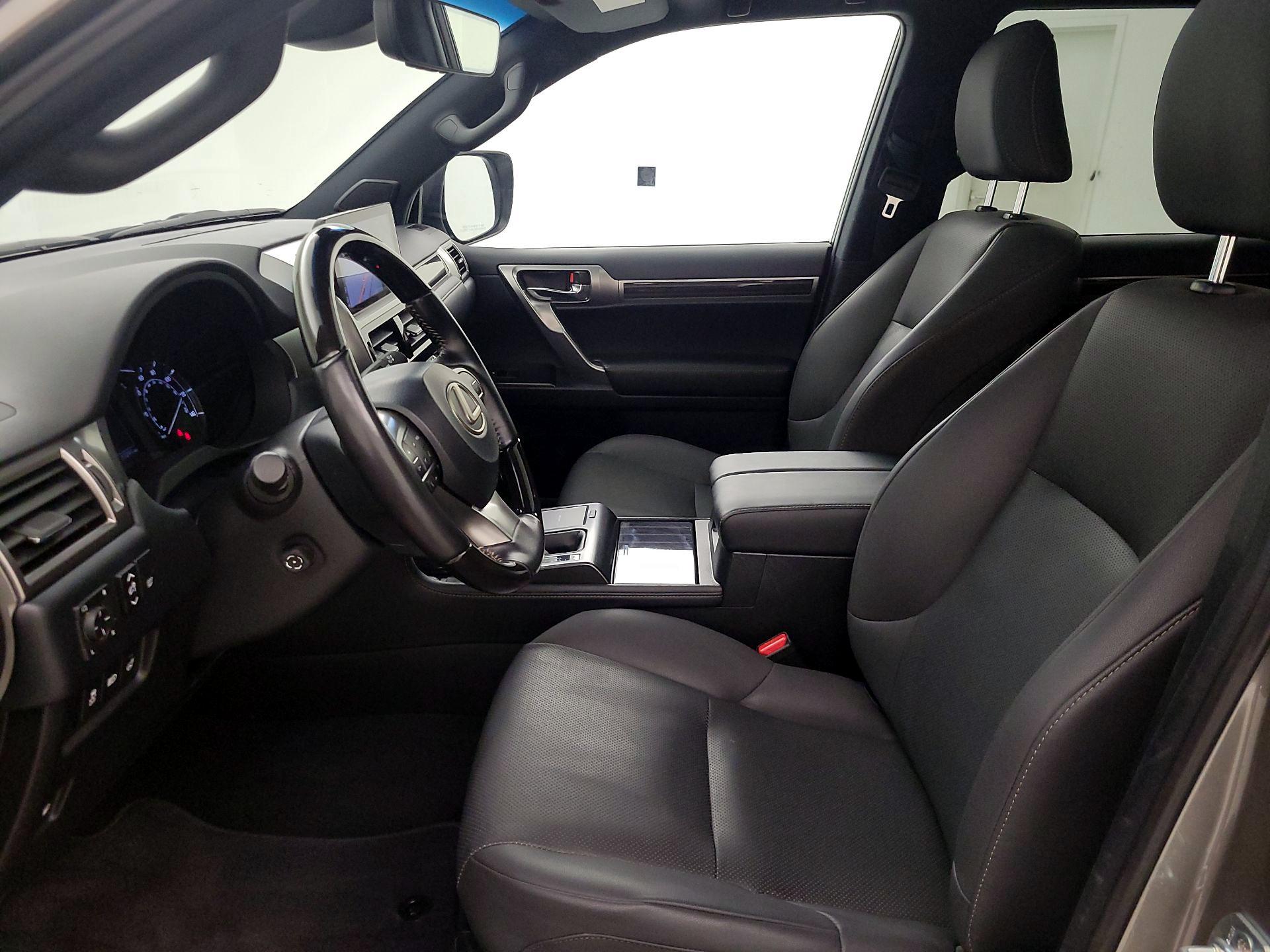 Thumbnail: 2023 Lexus GX - 11