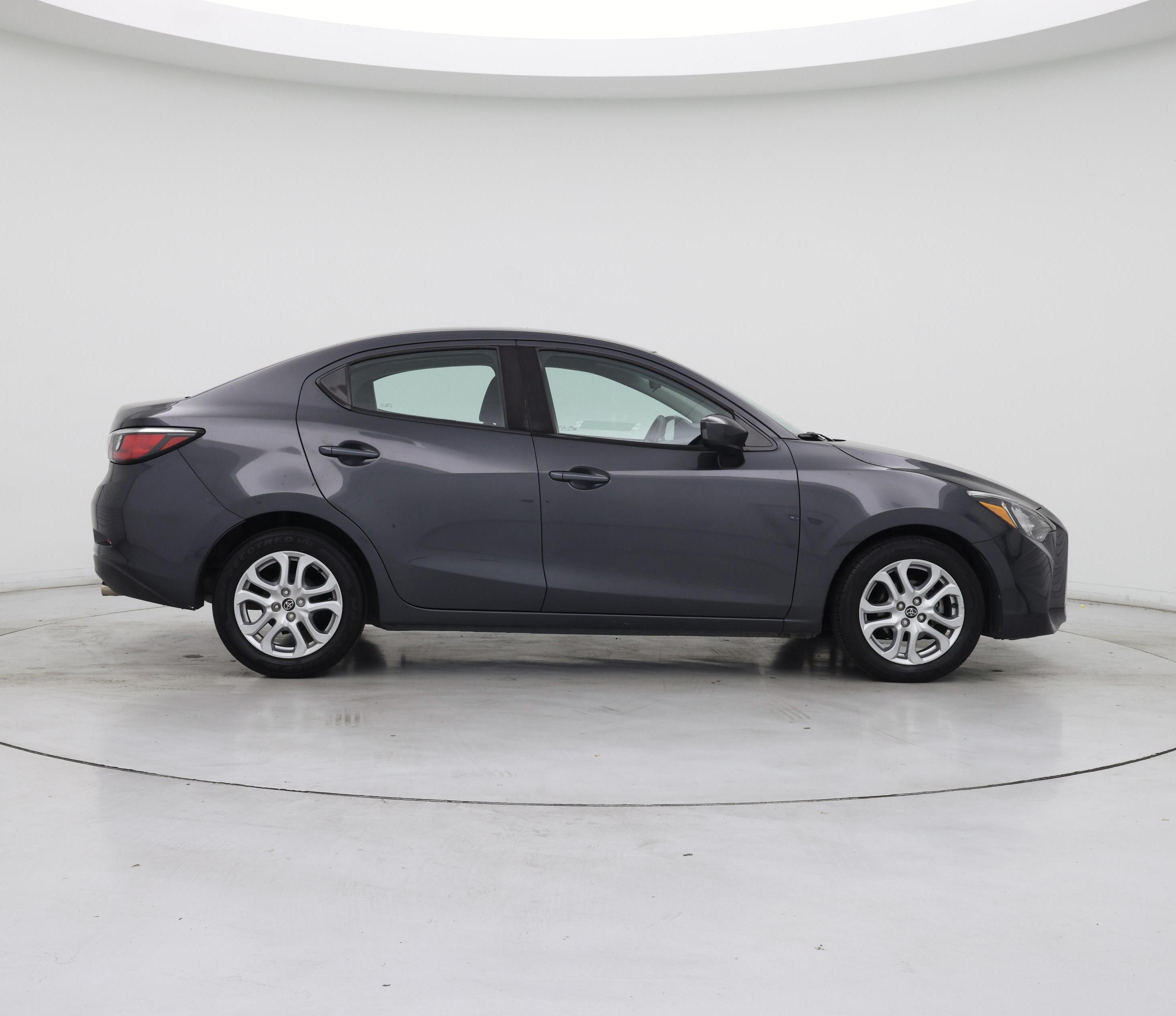 Thumbnail: 2018 Toyota Yaris iA - 7