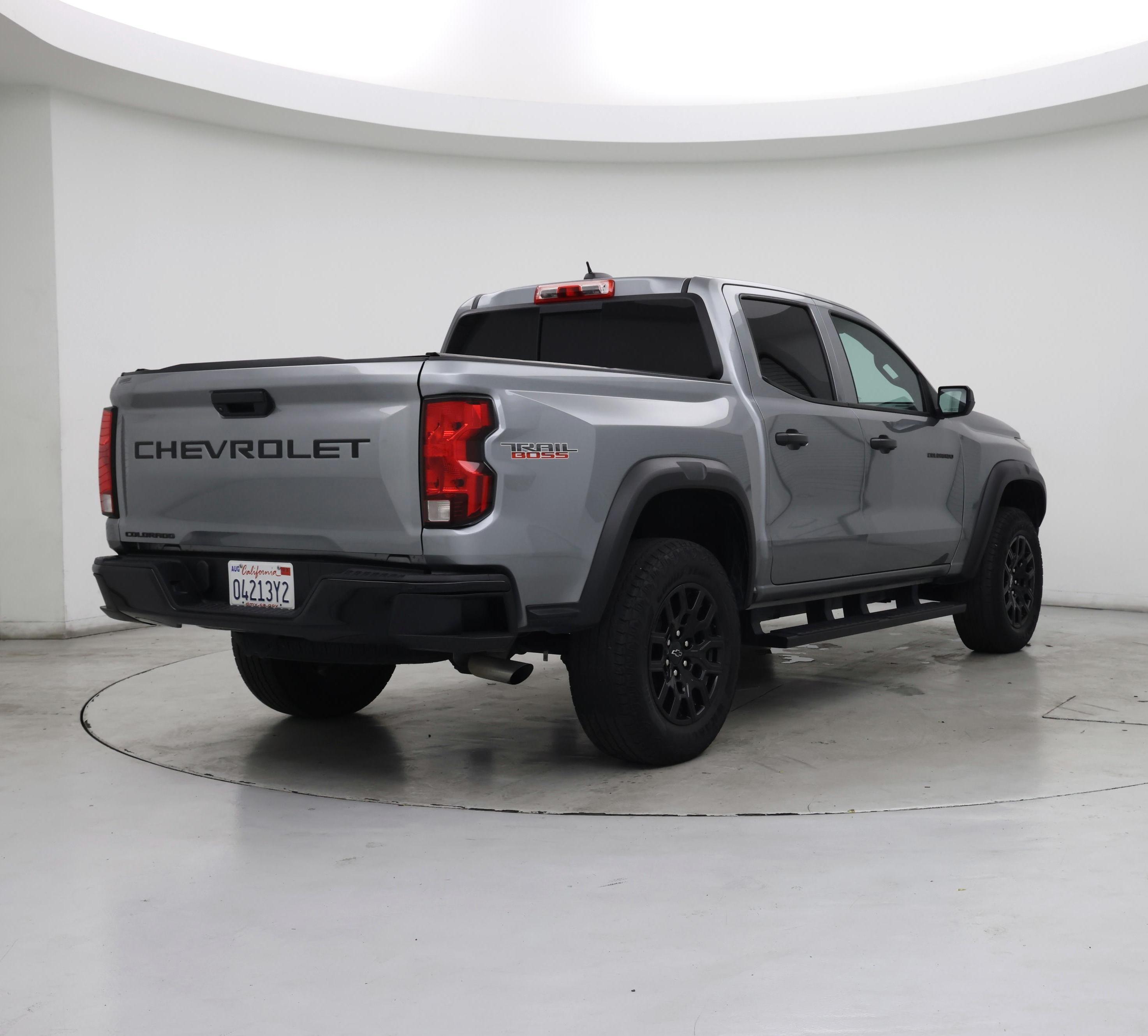 Thumbnail: 2023 Chevrolet Colorado - 8