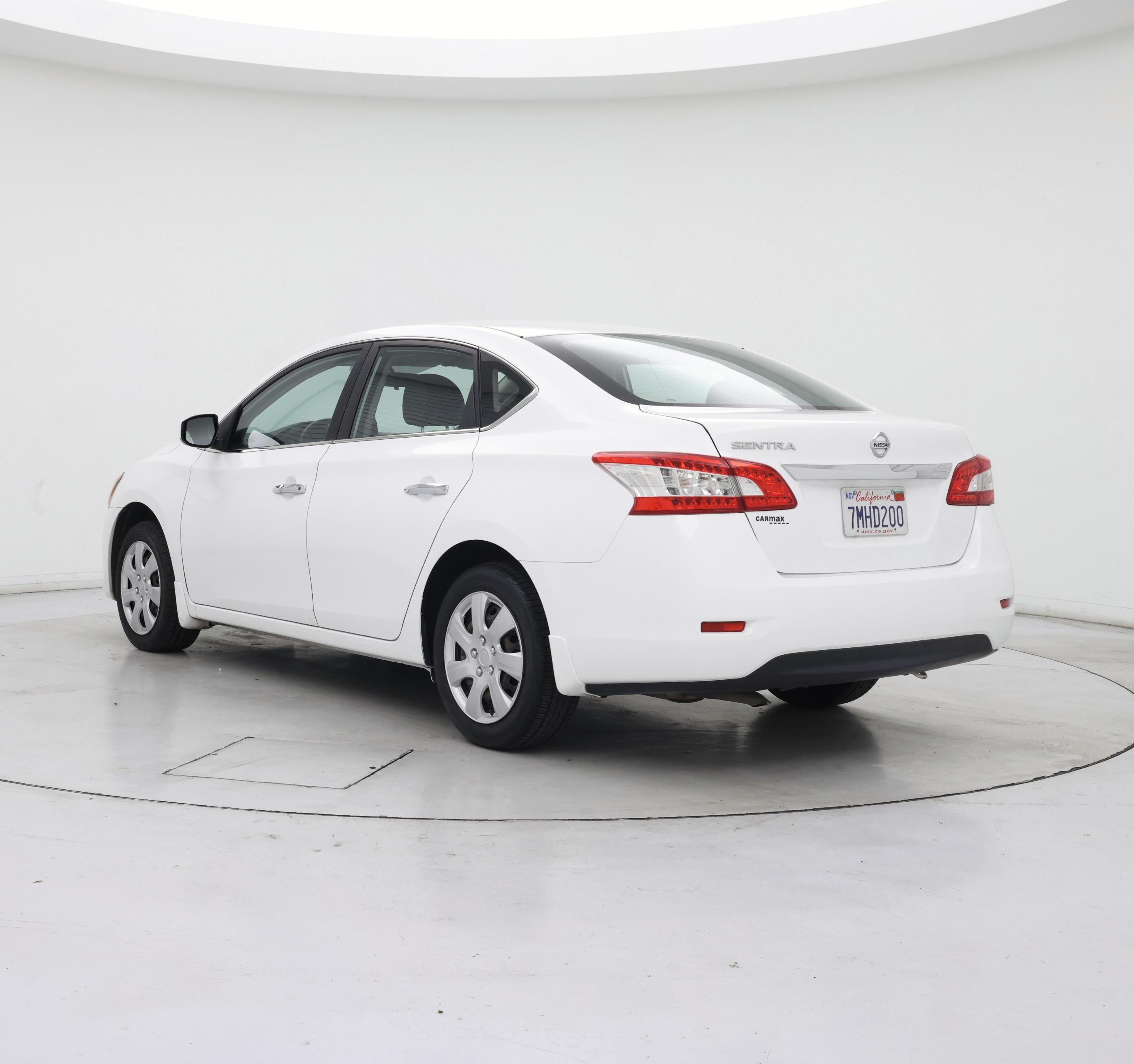 Thumbnail: 2015 Nissan Sentra - 2