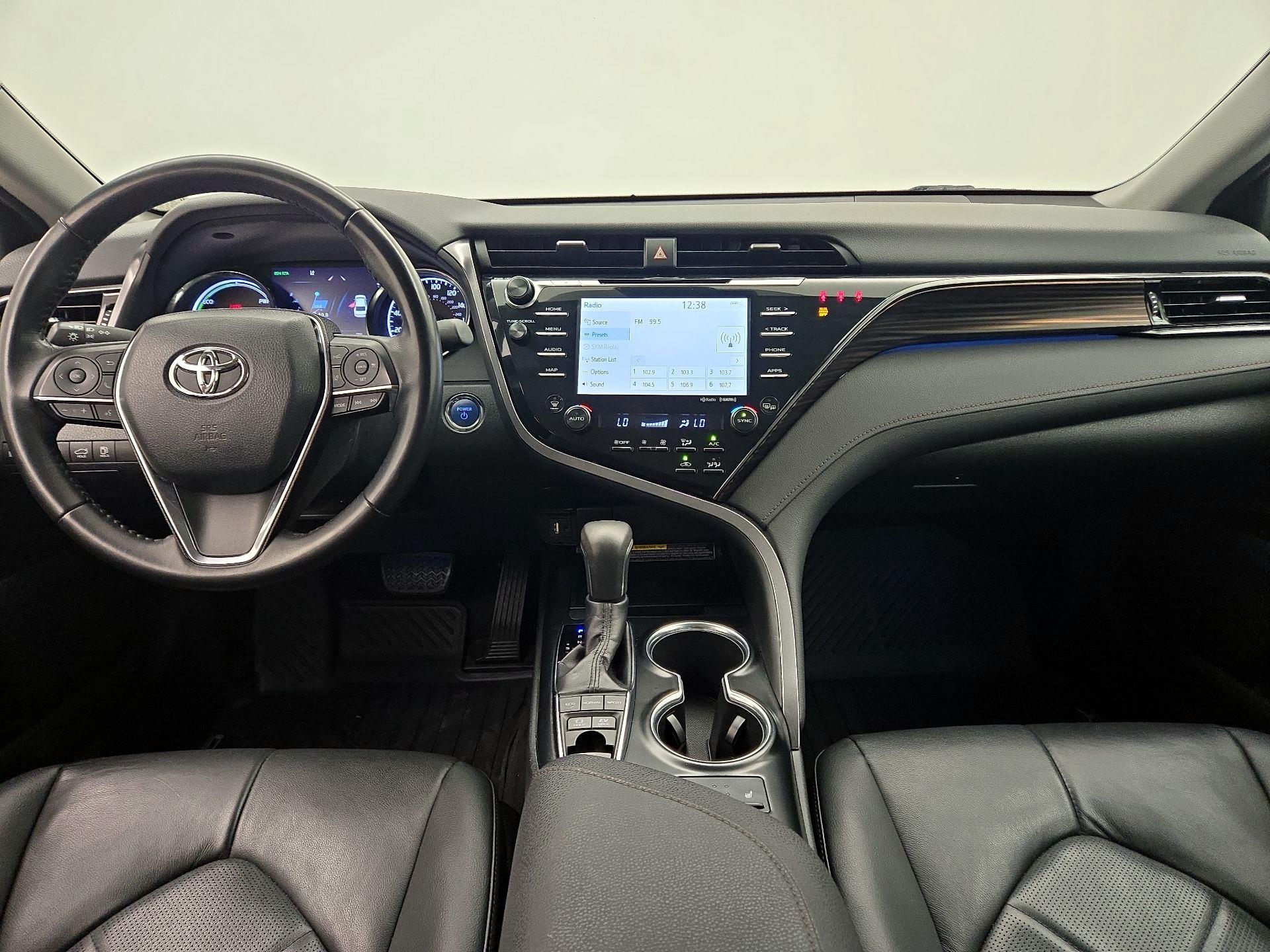 Thumbnail: 2019 Toyota Camry - 9