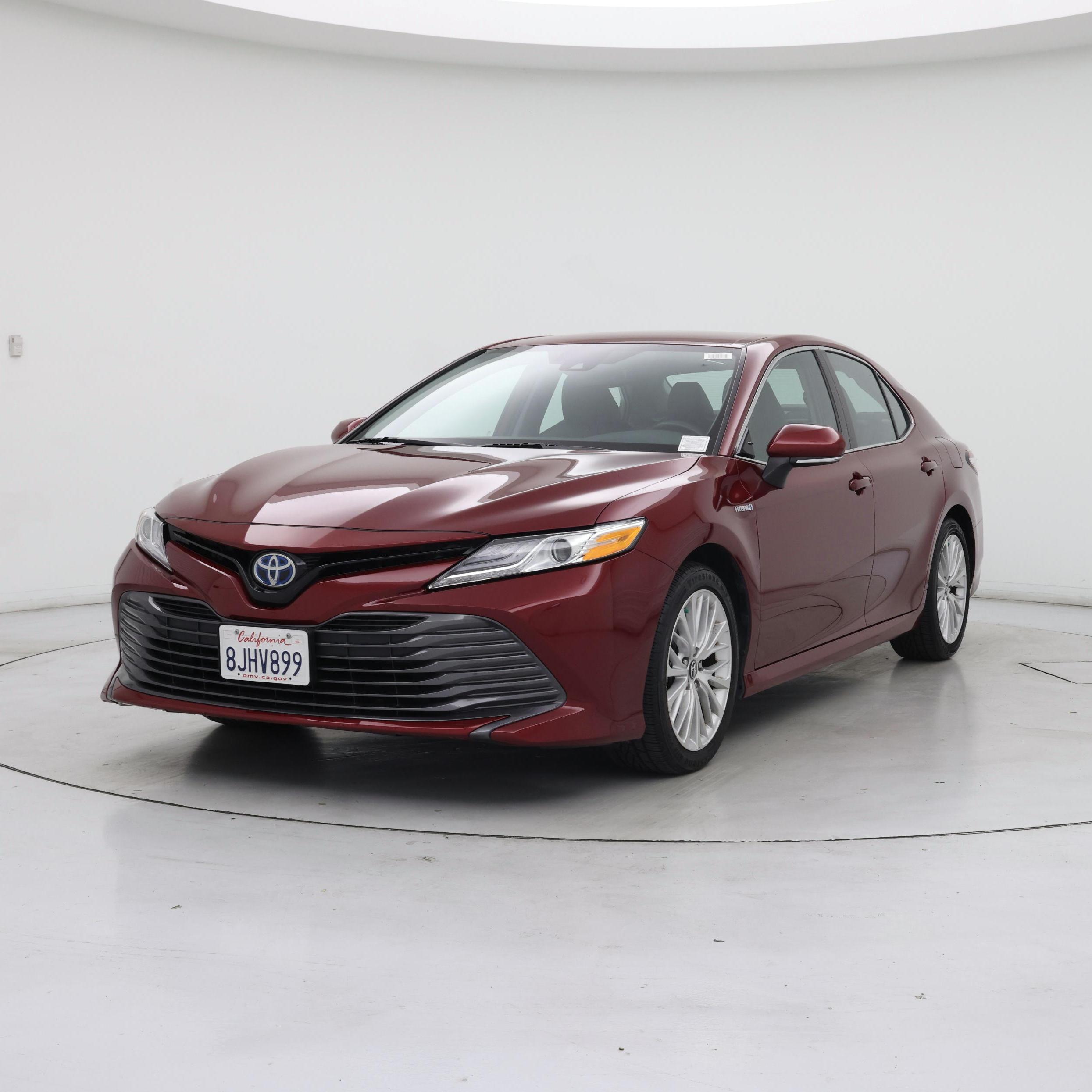 Thumbnail: 2019 Toyota Camry - 4