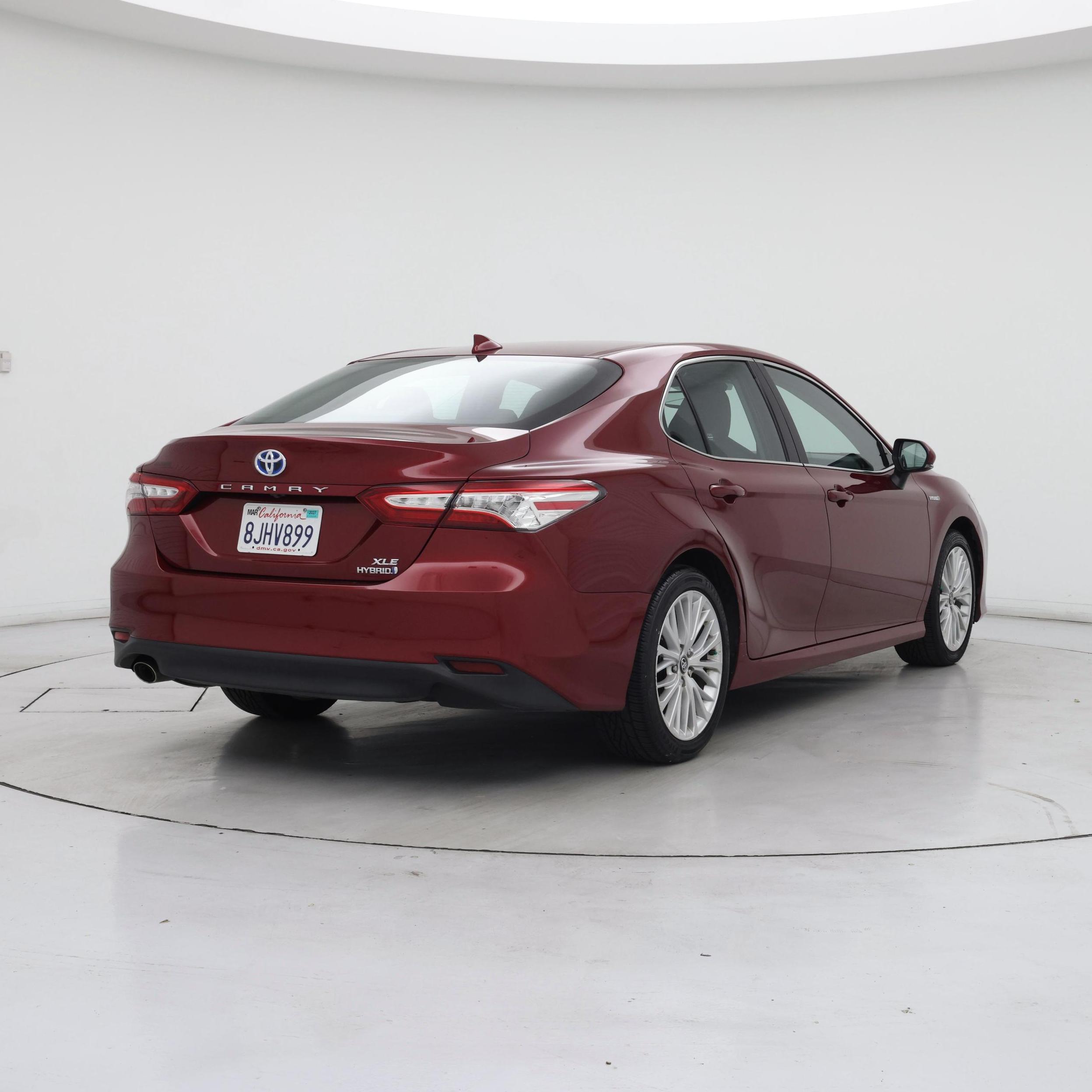 Thumbnail: 2019 Toyota Camry - 8