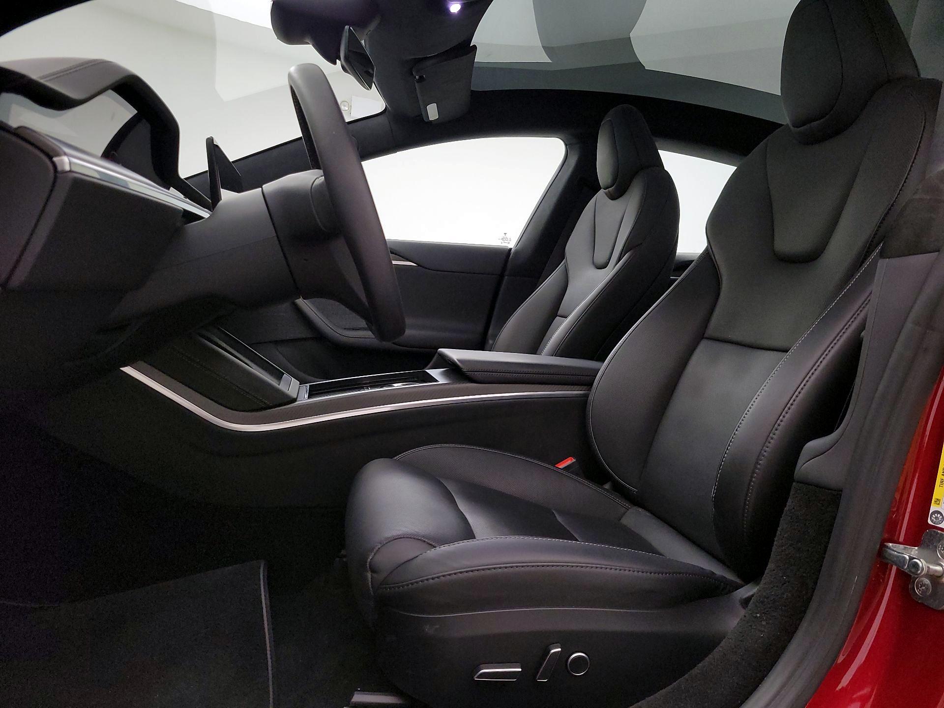 Thumbnail: 2024 Tesla Model S - 11