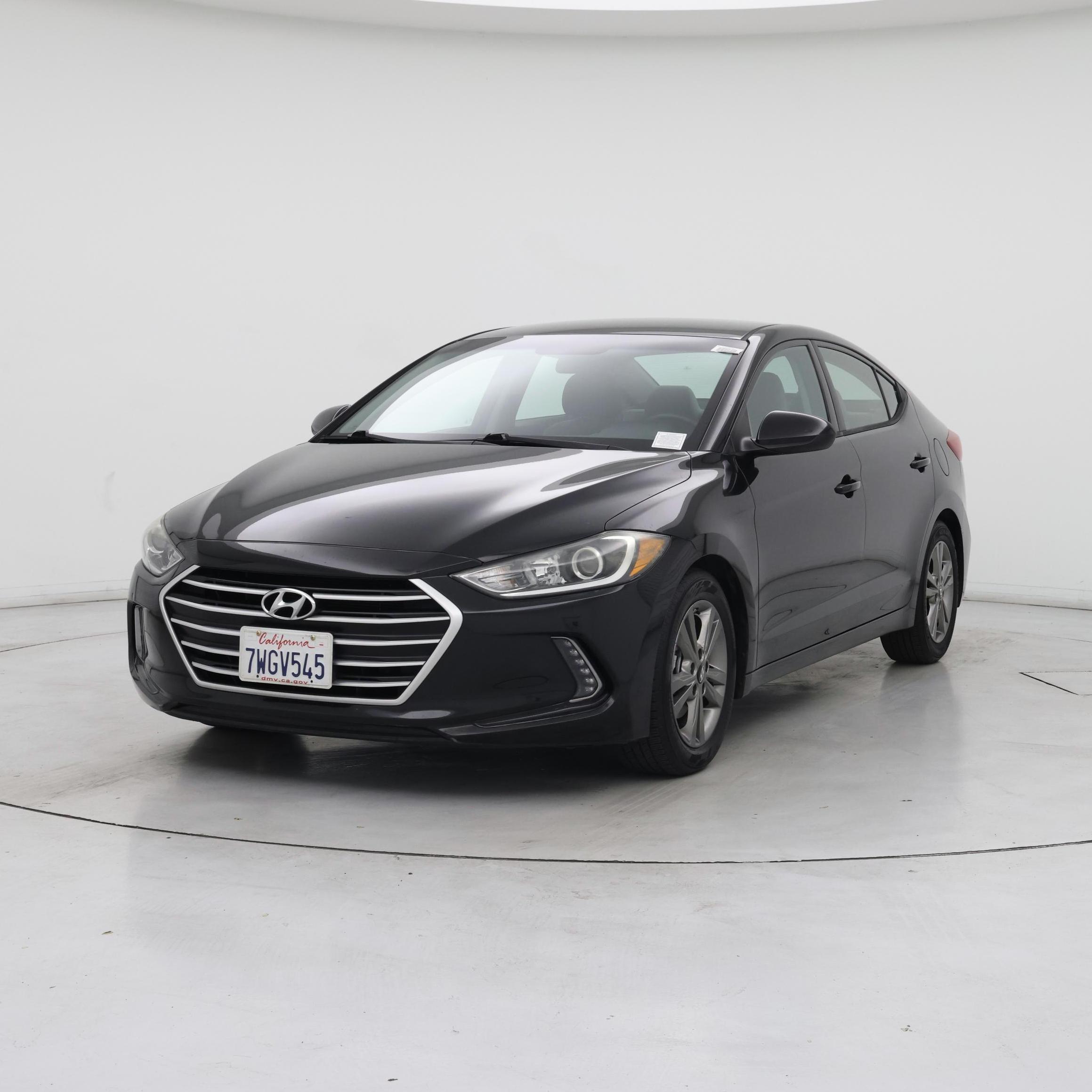 Thumbnail: 2017 Hyundai Elantra - 4