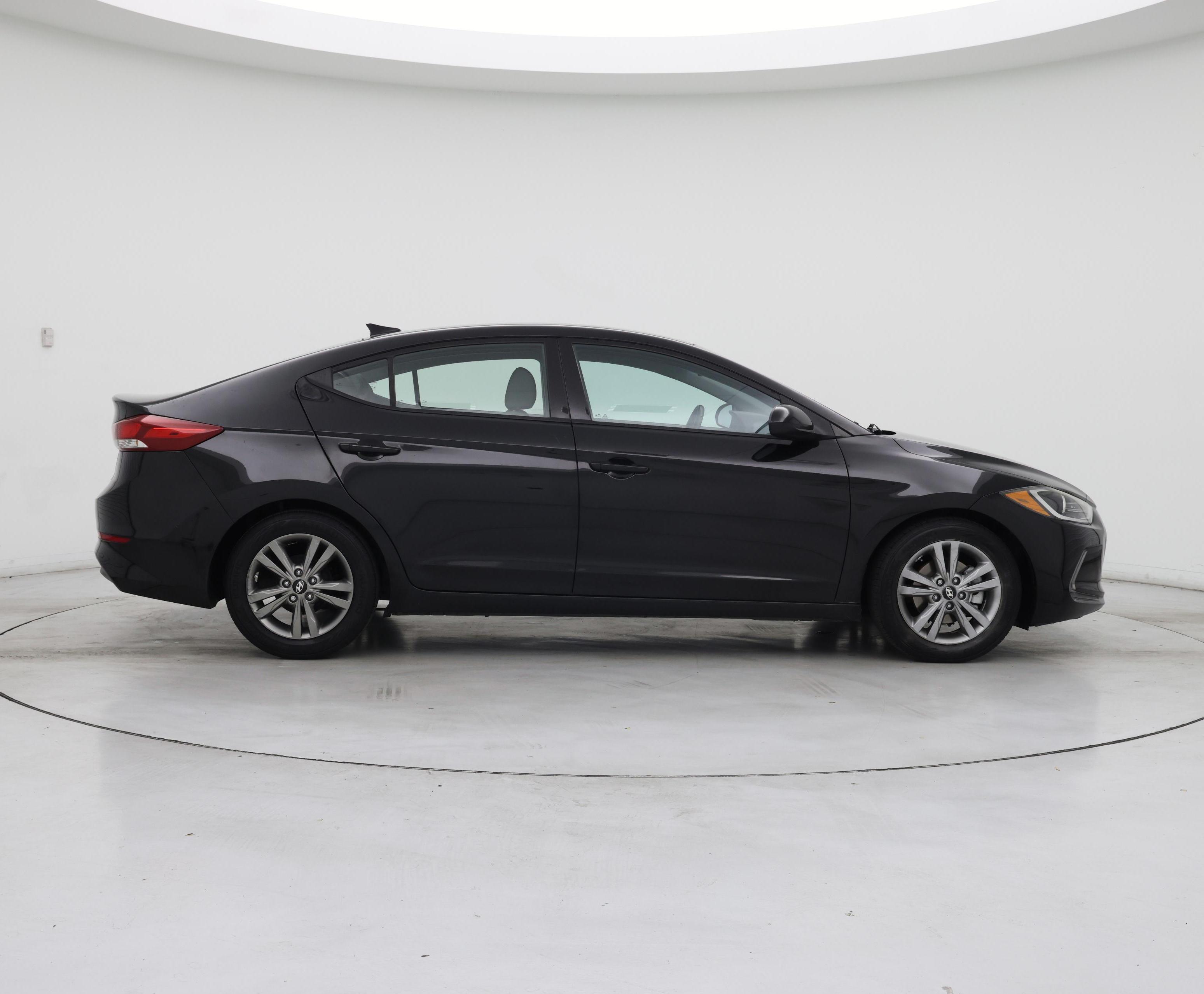 Thumbnail: 2017 Hyundai Elantra - 7