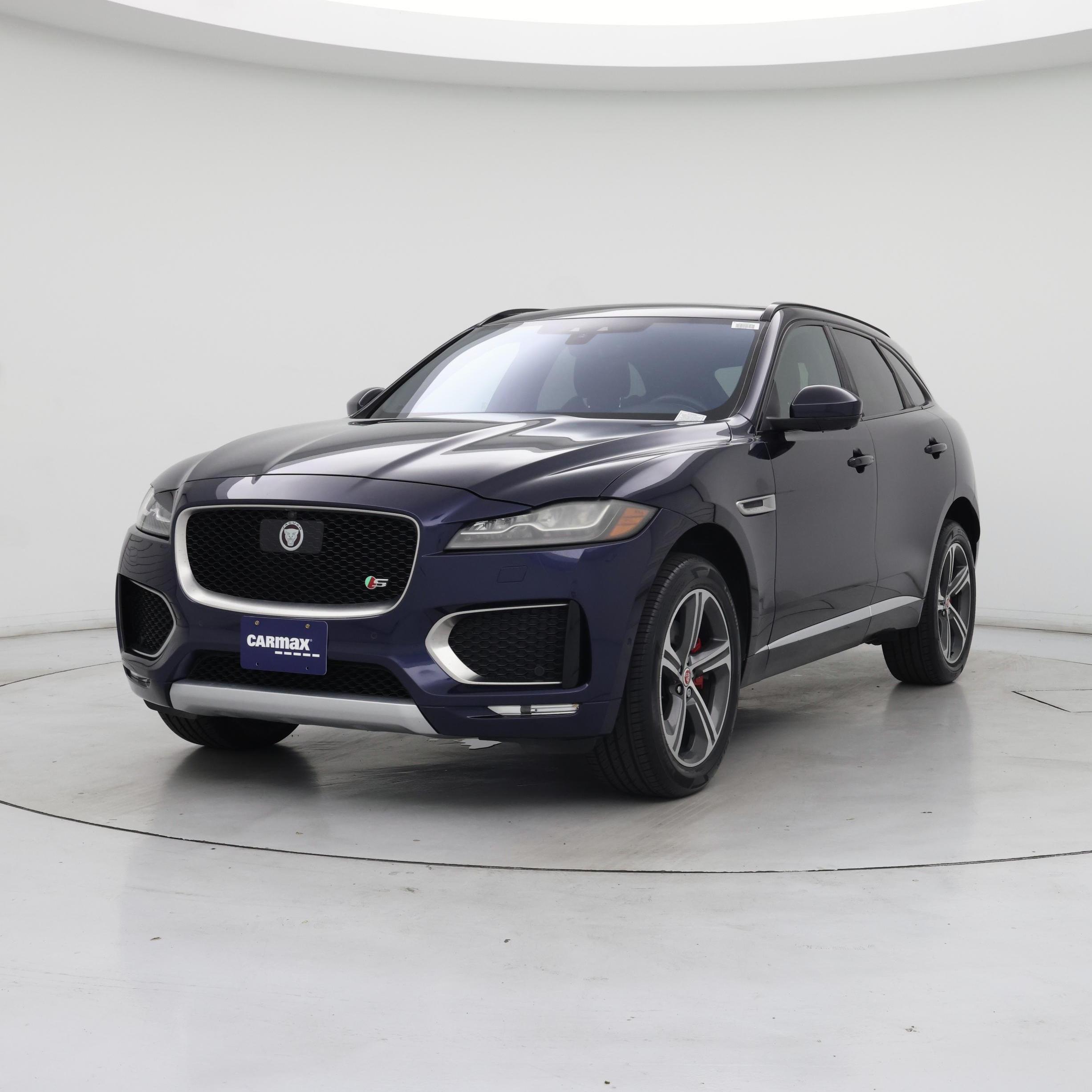 Thumbnail: 2019 Jaguar F-Pace - 4