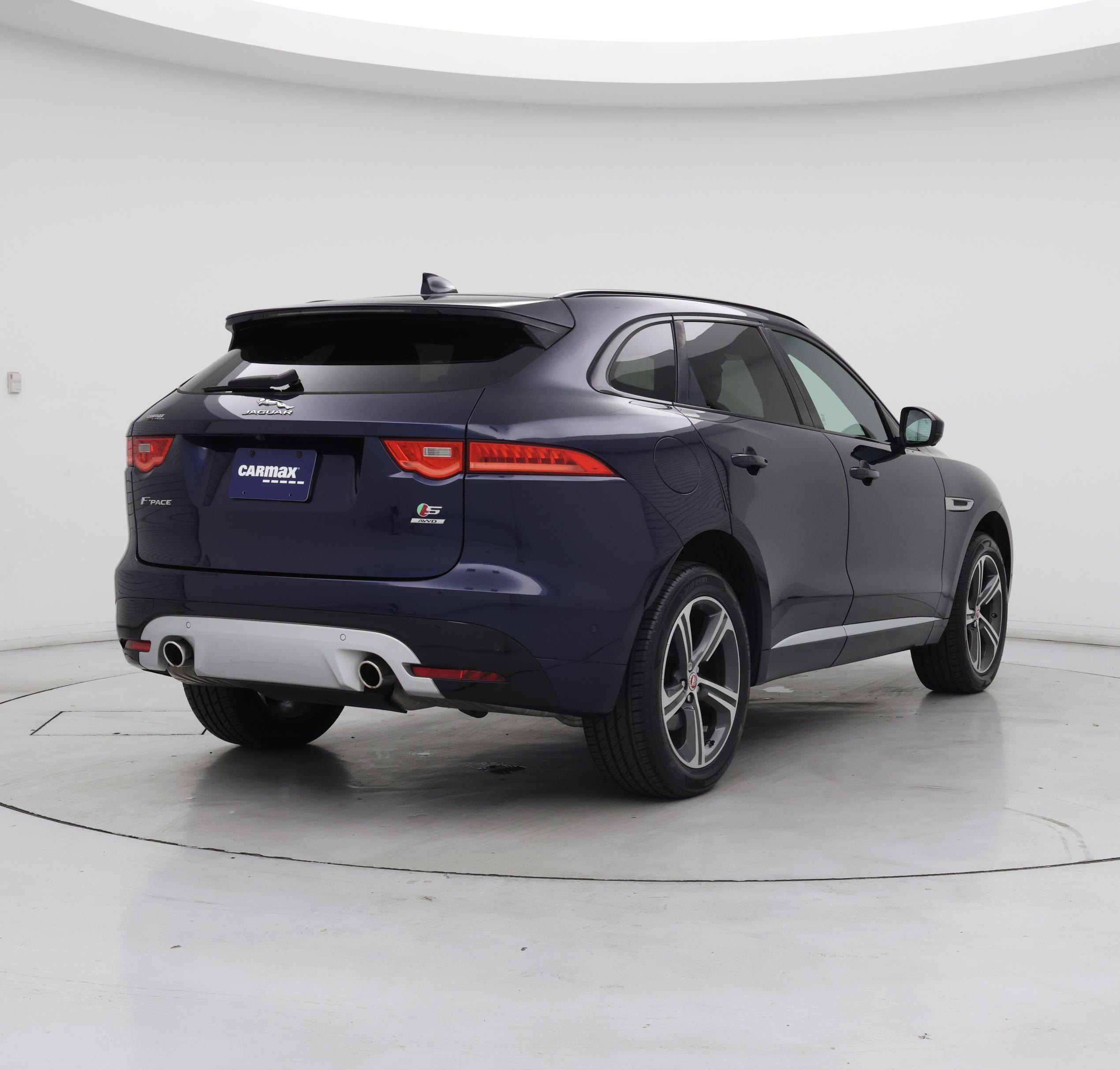 Thumbnail: 2019 Jaguar F-Pace - 8
