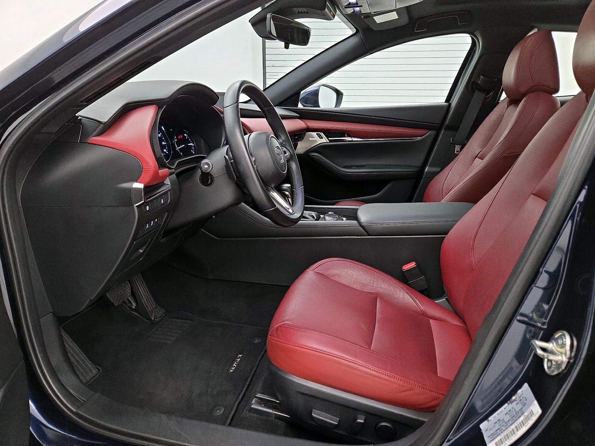 Thumbnail: 2019 Mazda Mazda3 - 11