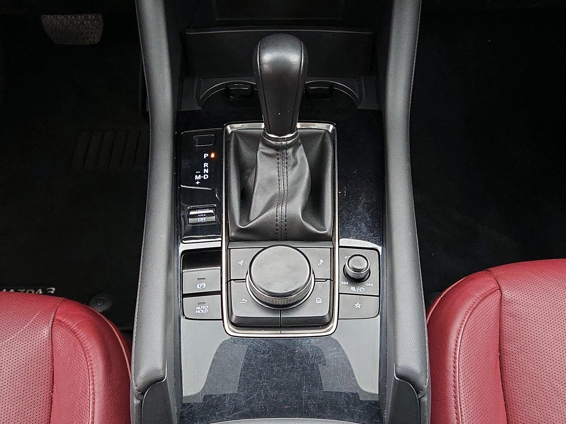 Thumbnail: 2019 Mazda Mazda3 - 16