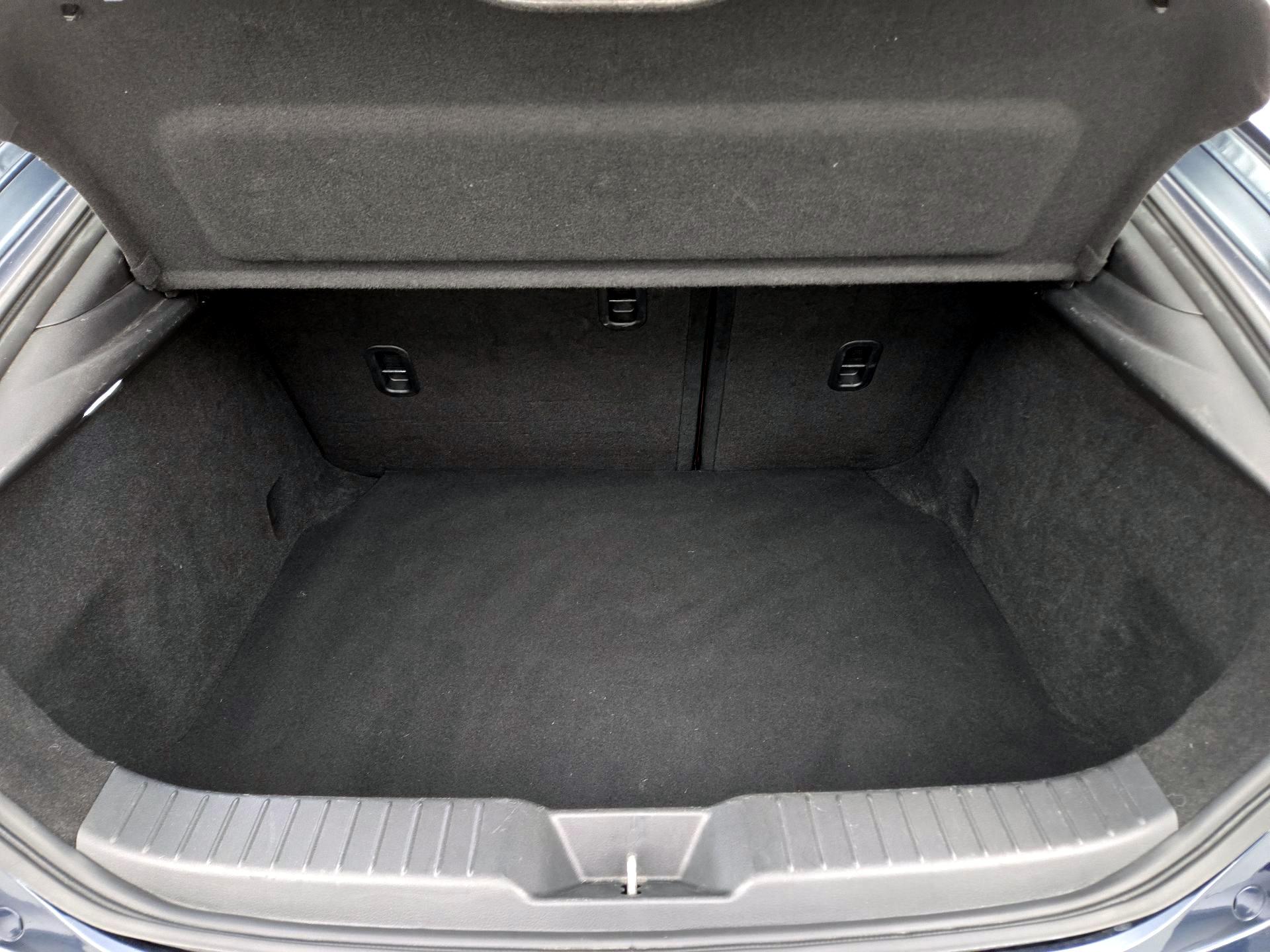 Thumbnail: 2019 Mazda Mazda3 - 20