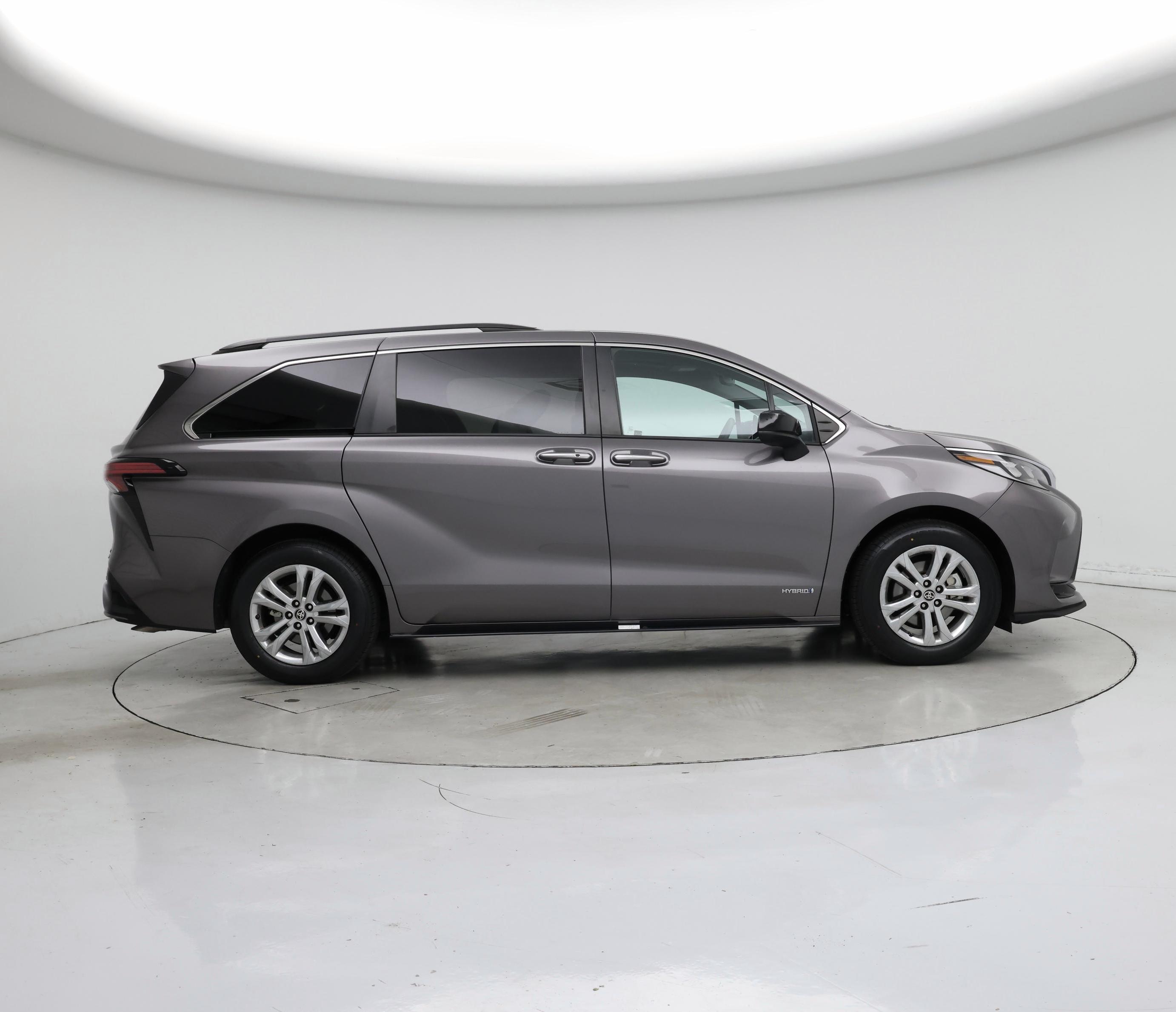 Thumbnail: 2021 Toyota Sienna - 7