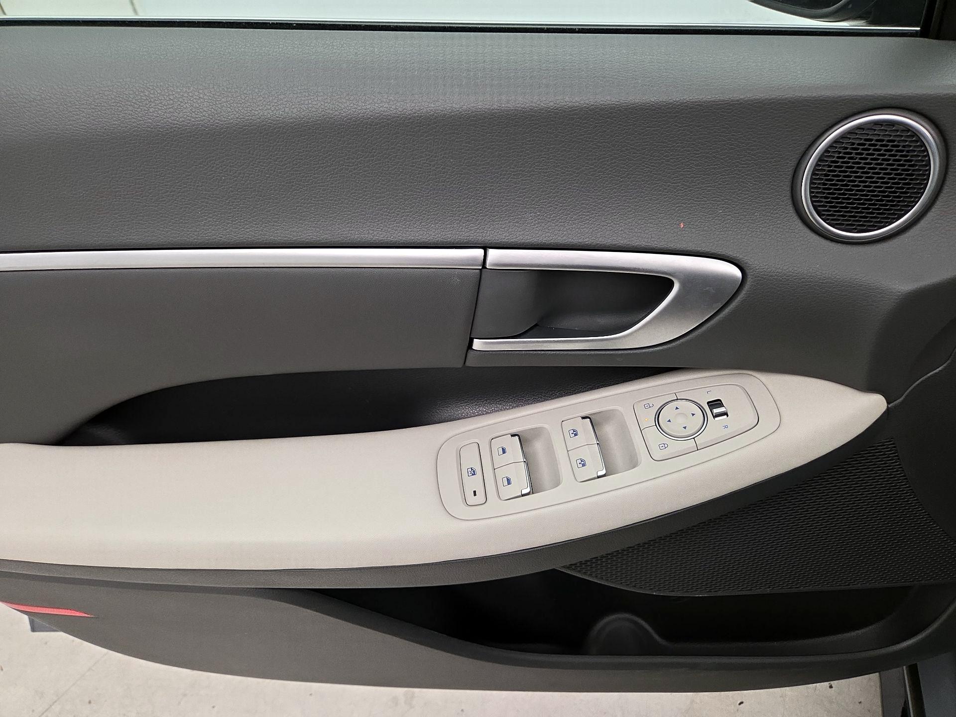 Thumbnail: 2024 Hyundai Sonata - 12