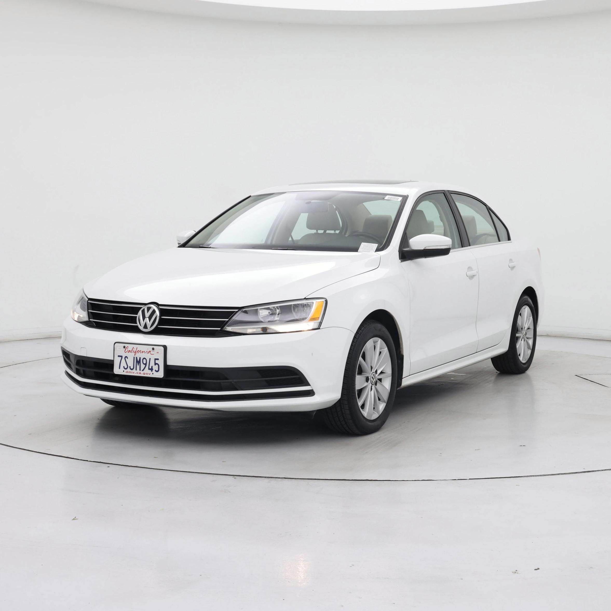 Thumbnail: 2016 Volkswagen Jetta - 4