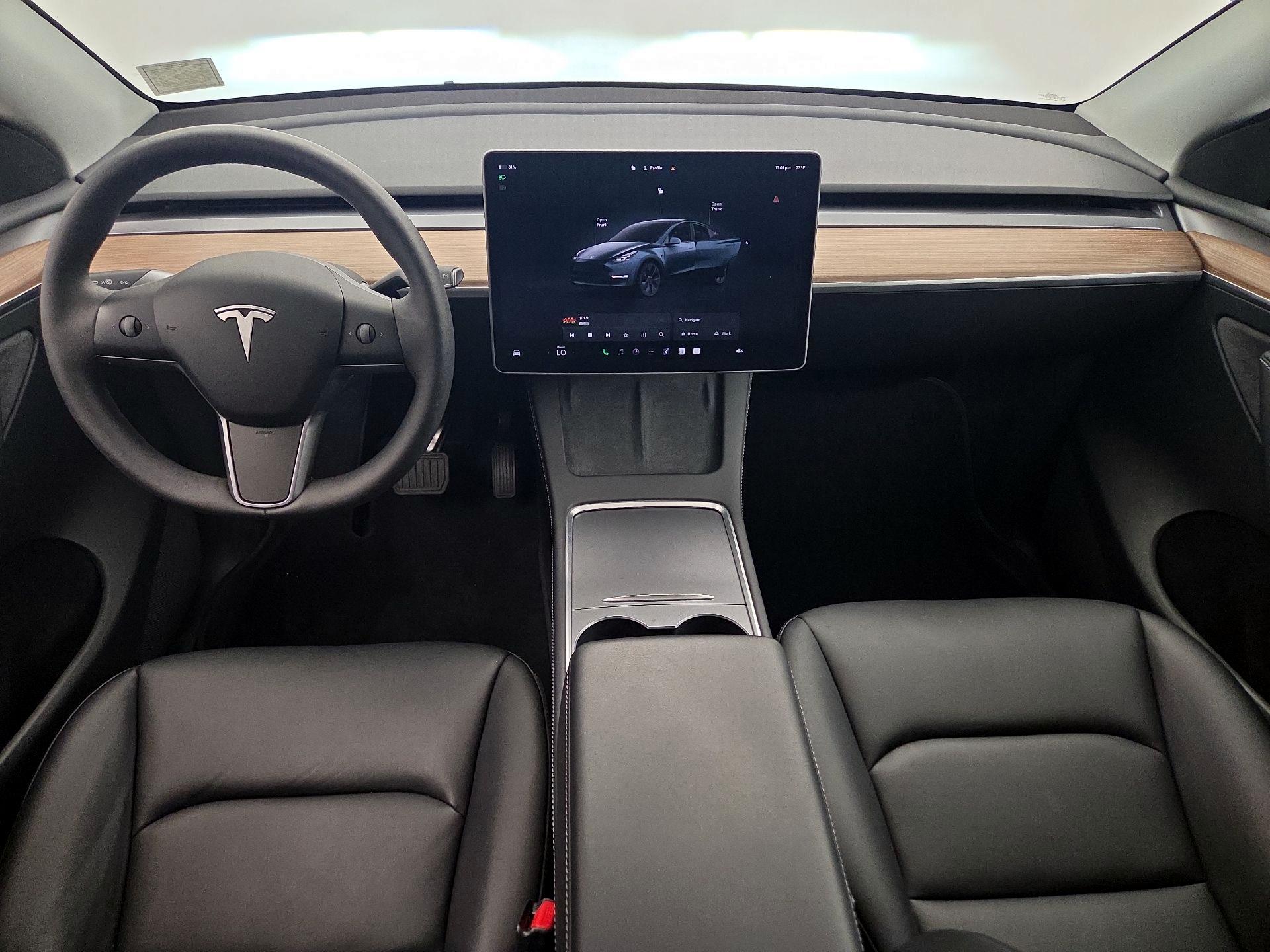 Thumbnail: 2025 Tesla Model Y - 9