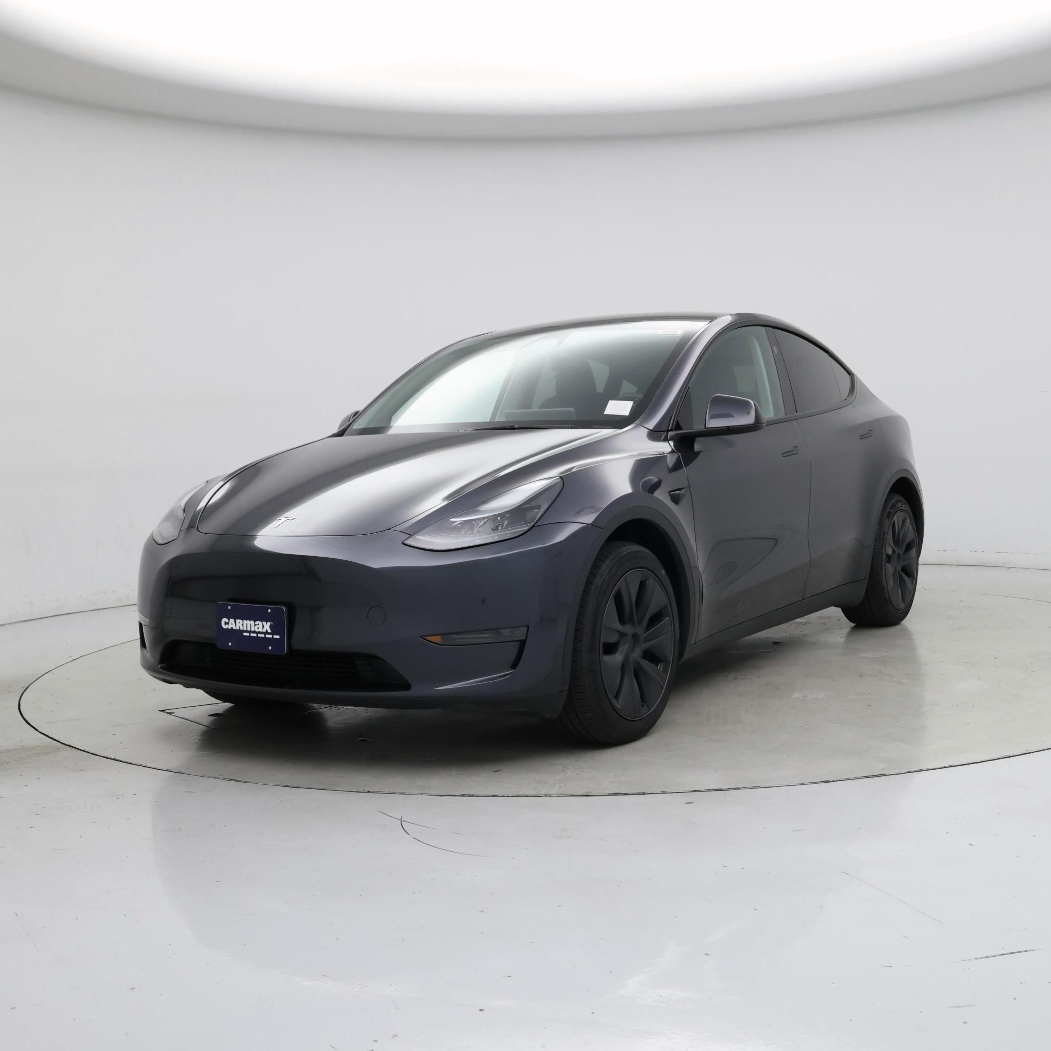 Thumbnail: 2025 Tesla Model Y - 4