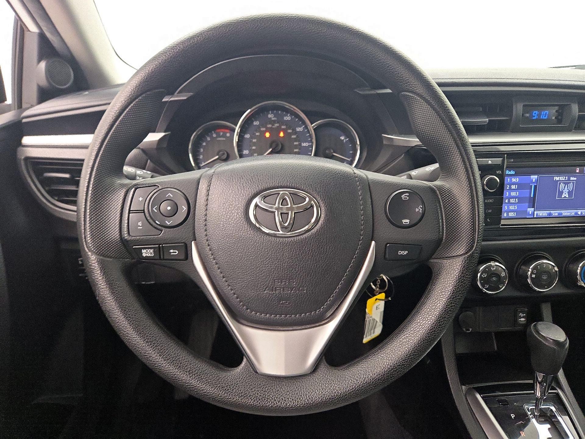 Thumbnail: 2016 Toyota Corolla - 10