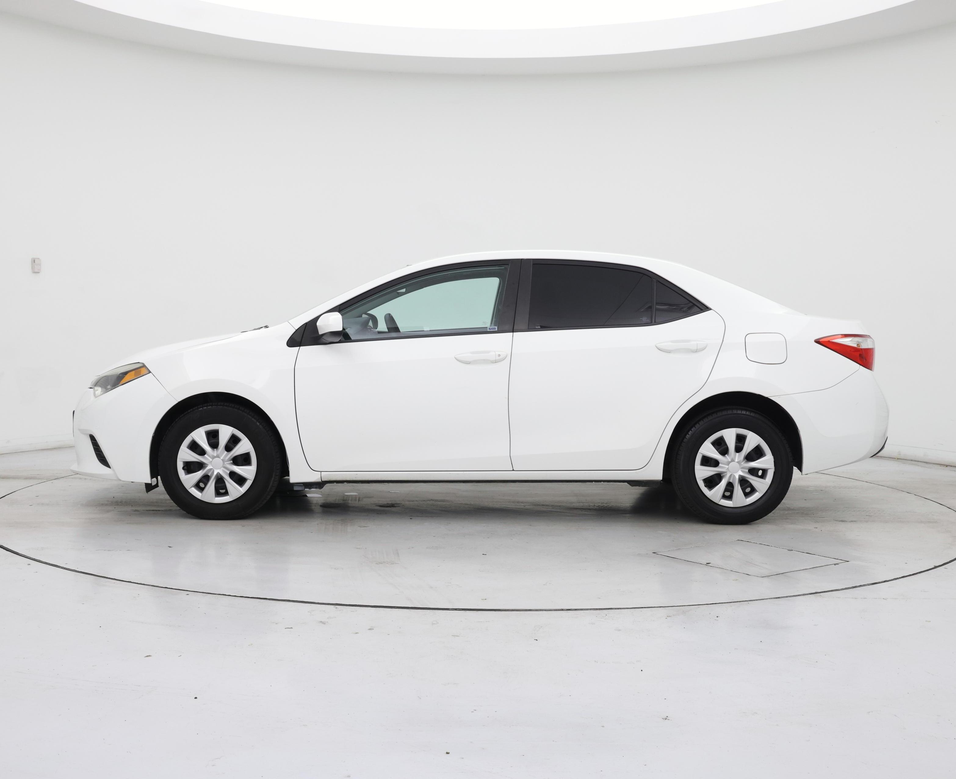 Thumbnail: 2016 Toyota Corolla - 3