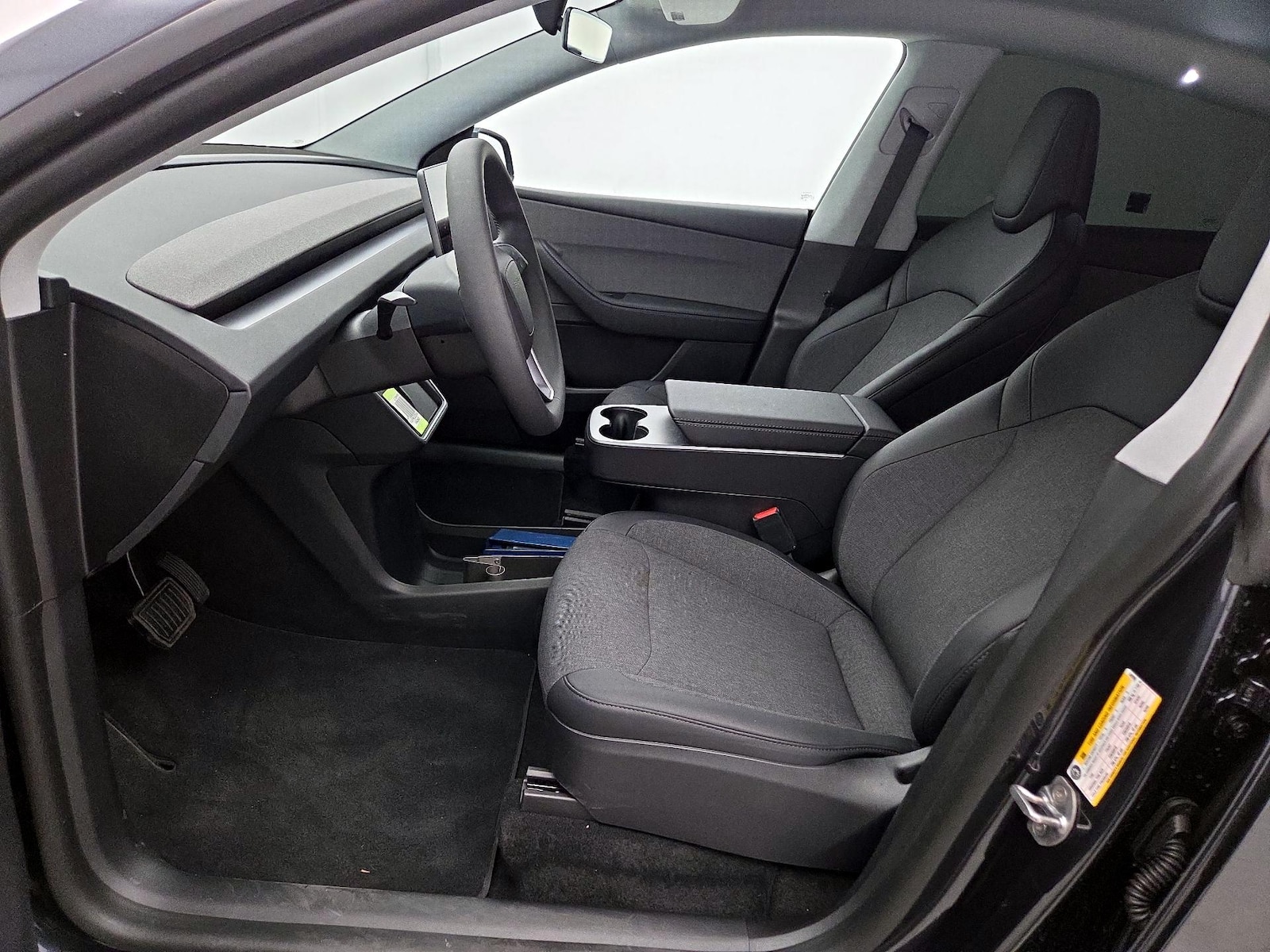 2026 Tesla Model Y Long Range - Photo 12