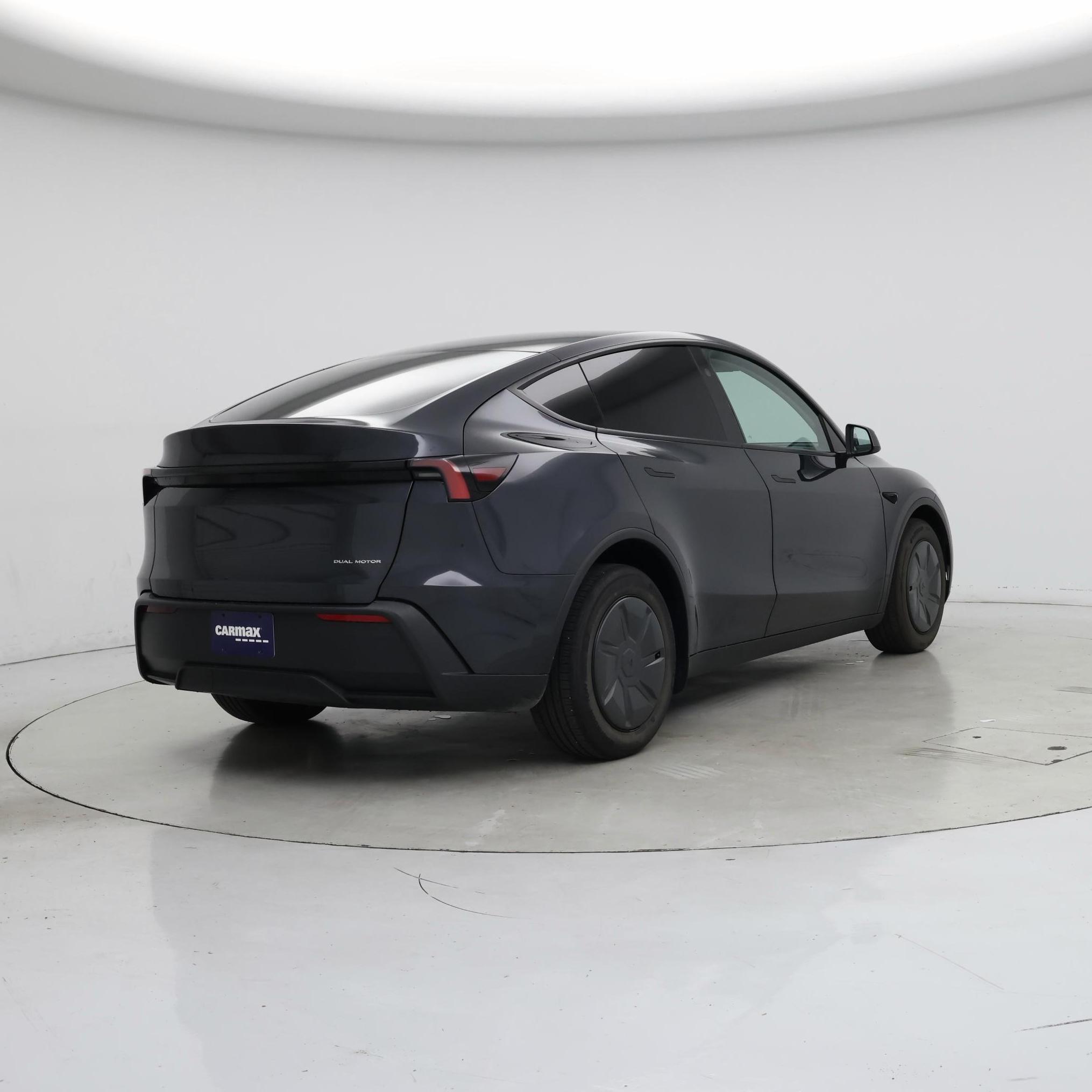 Thumbnail: 2026 Tesla Model Y - 8