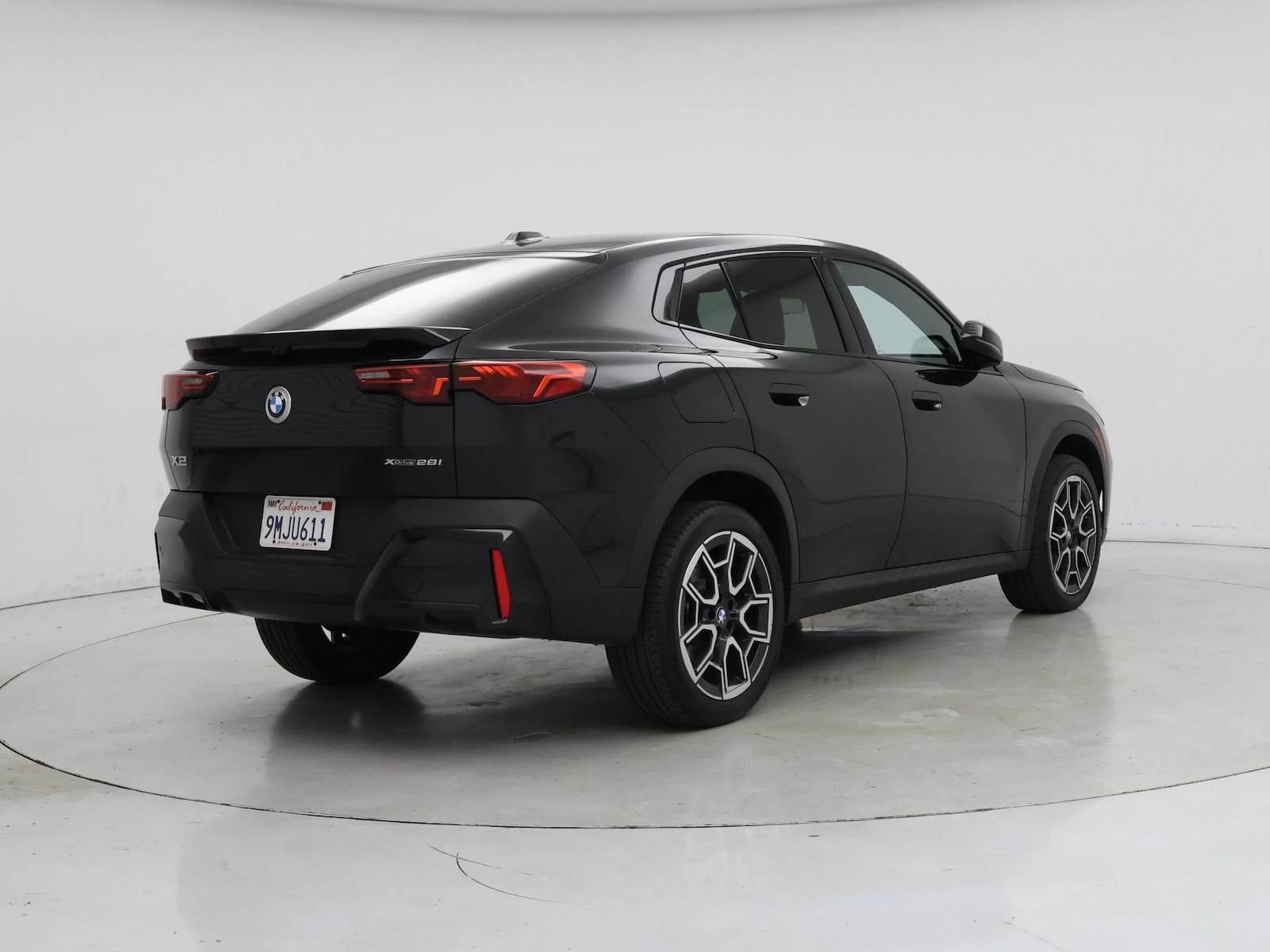 2024 BMW X2 28i - Photo 9