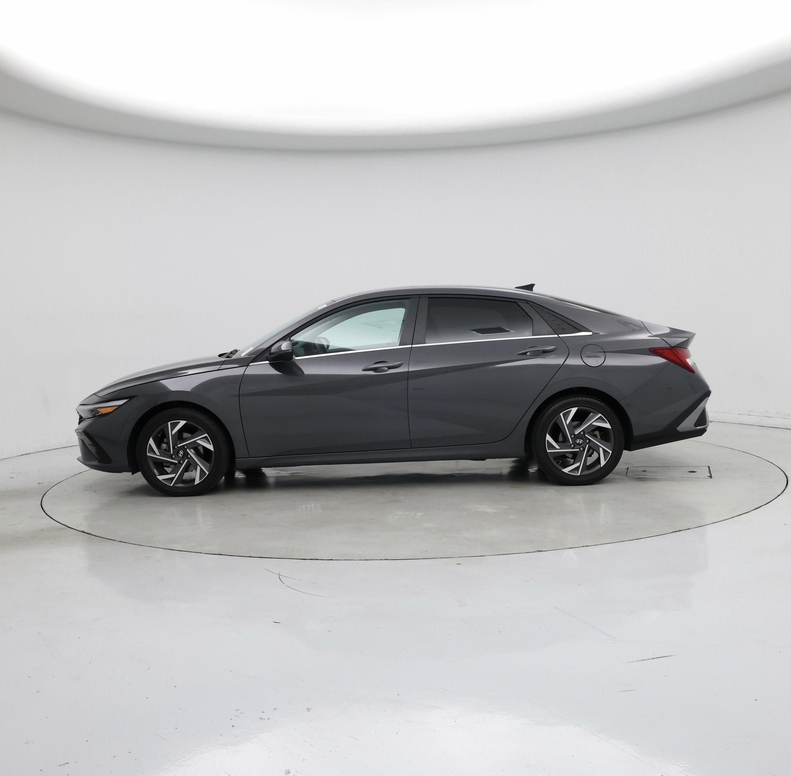 Thumbnail: 2025 Hyundai Elantra - 3