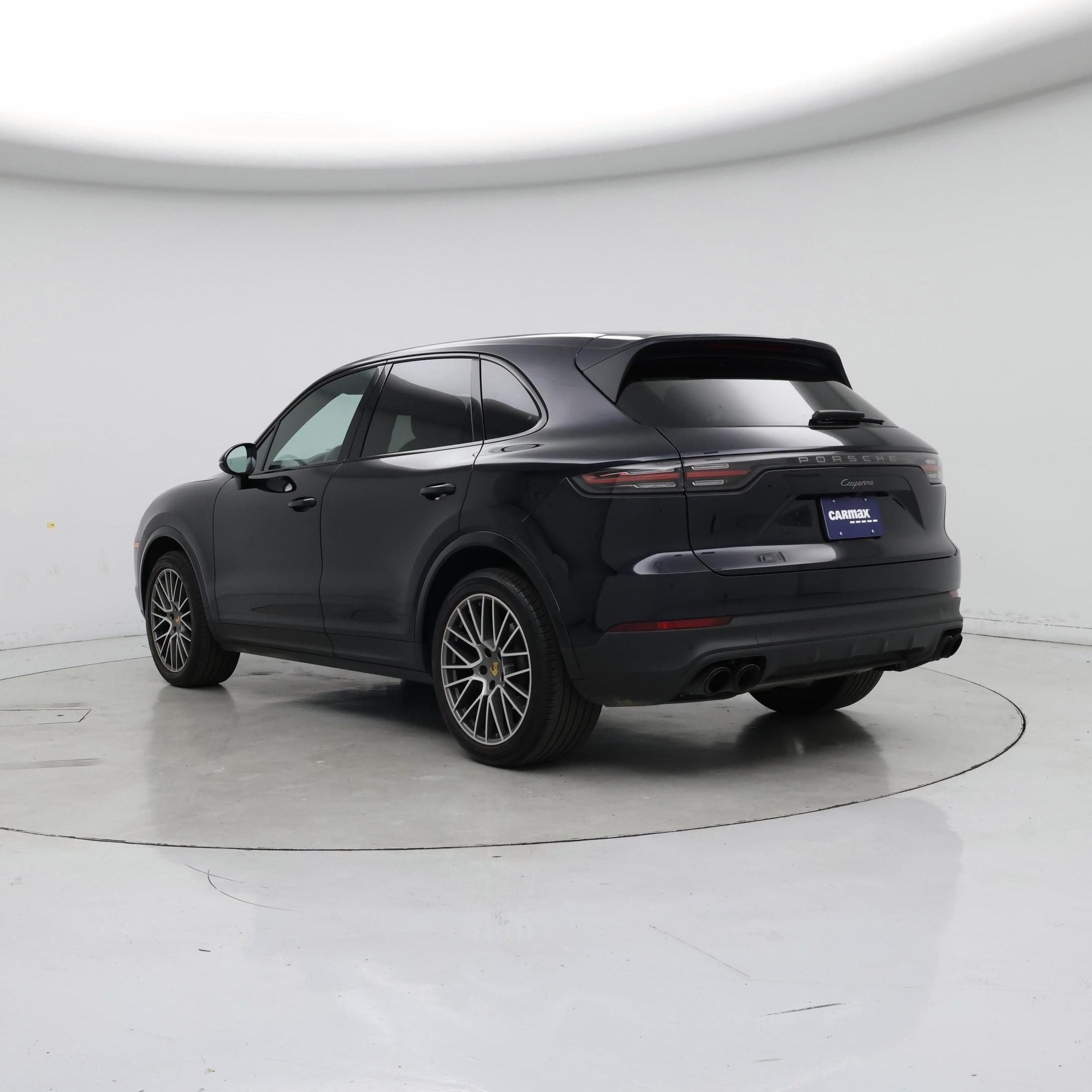 Thumbnail: 2023 Porsche Cayenne - 2