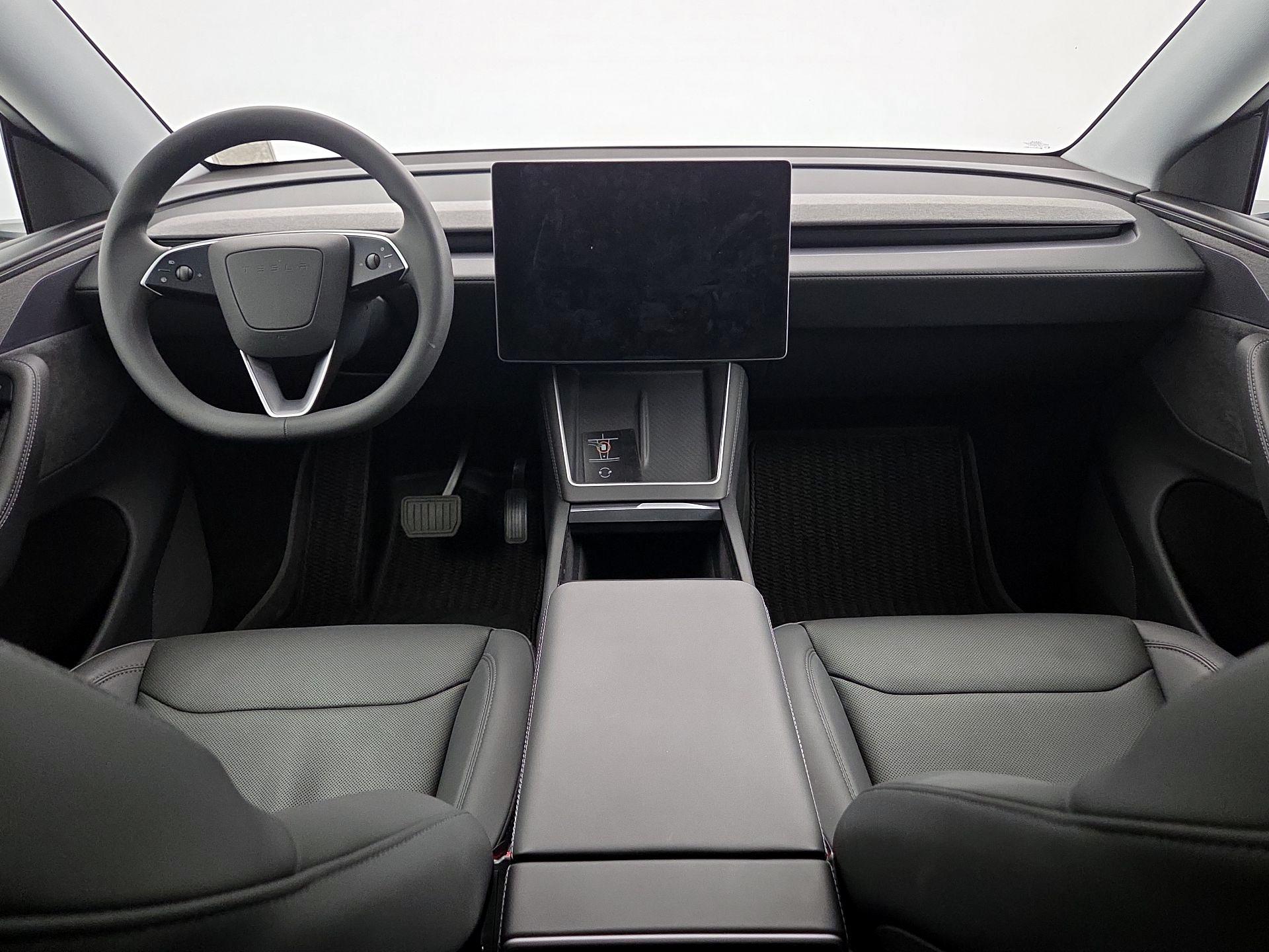 Thumbnail: 2026 Tesla Model Y - 9