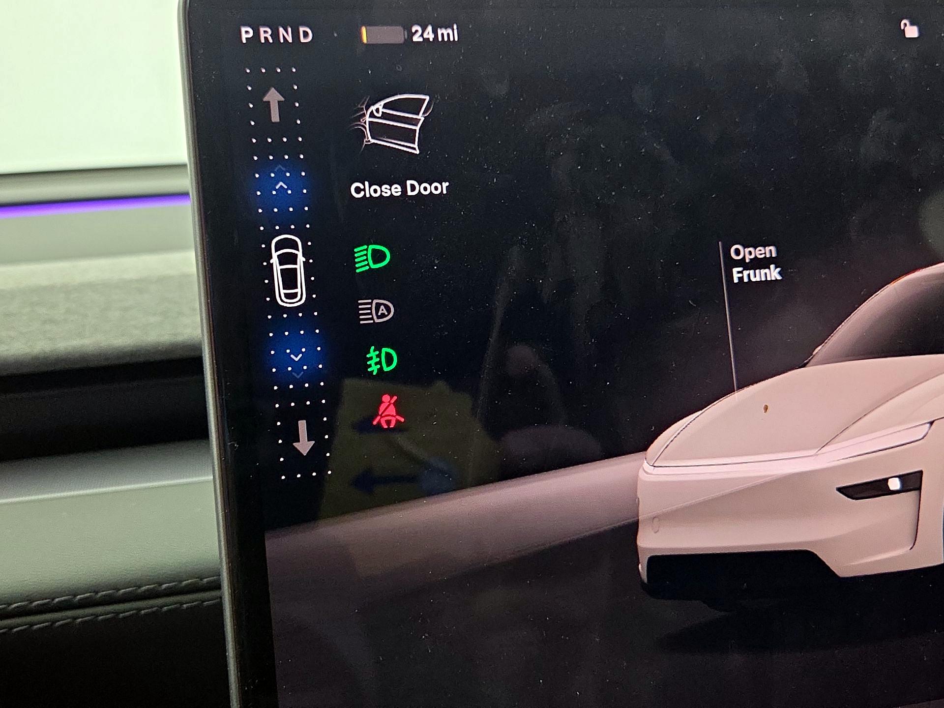 Thumbnail: 2026 Tesla Model Y - 17