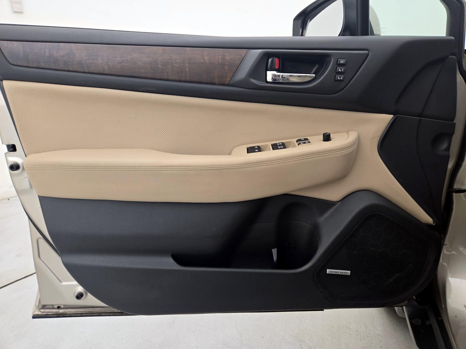 Thumbnail: 2016 Subaru Outback - 12