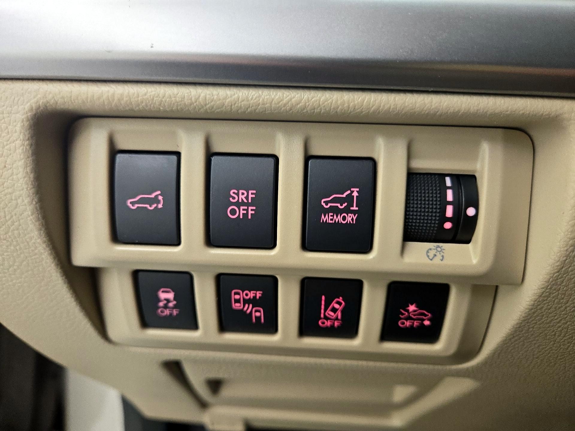 Thumbnail: 2016 Subaru Outback - 13