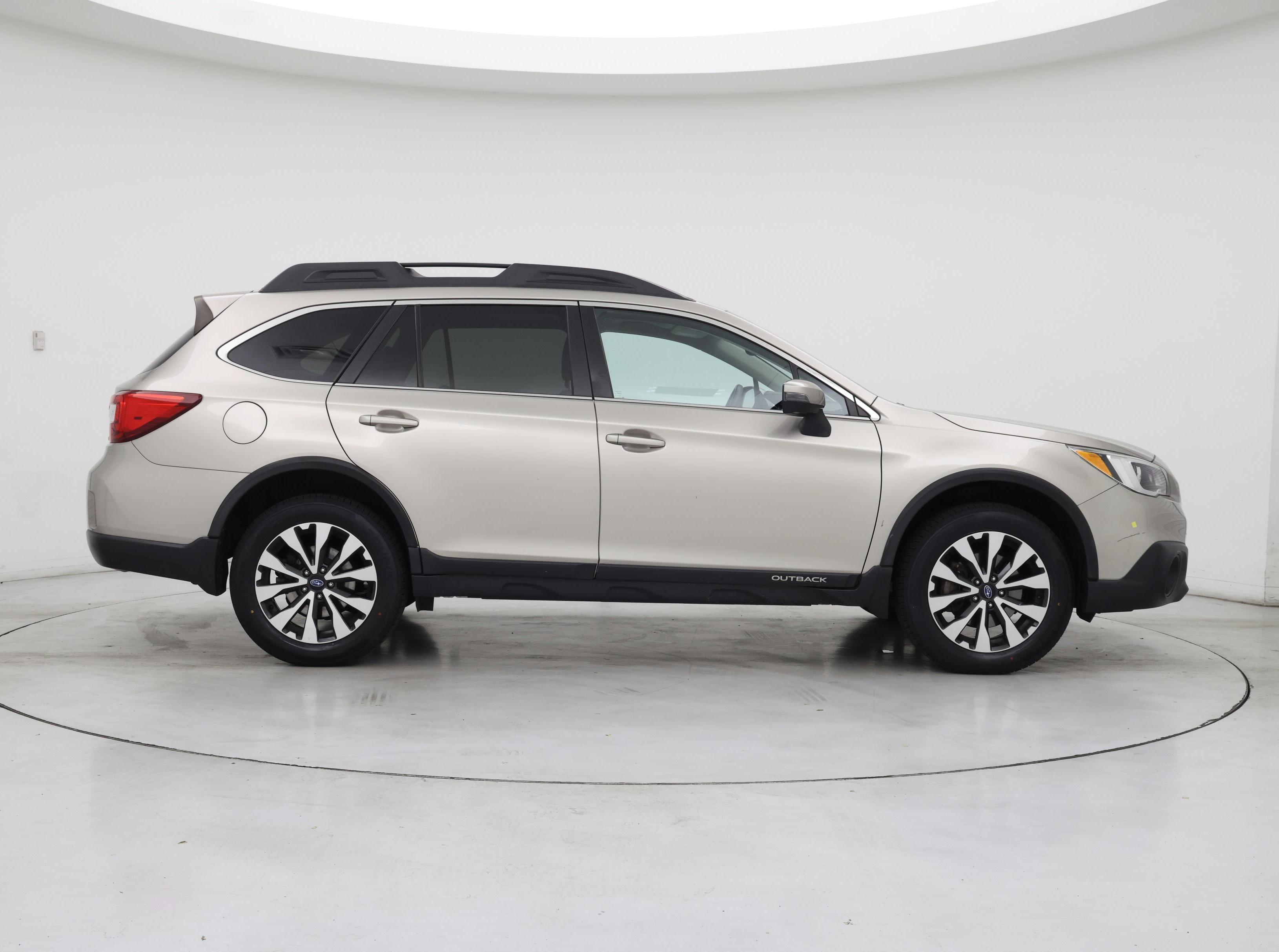 Thumbnail: 2016 Subaru Outback - 7