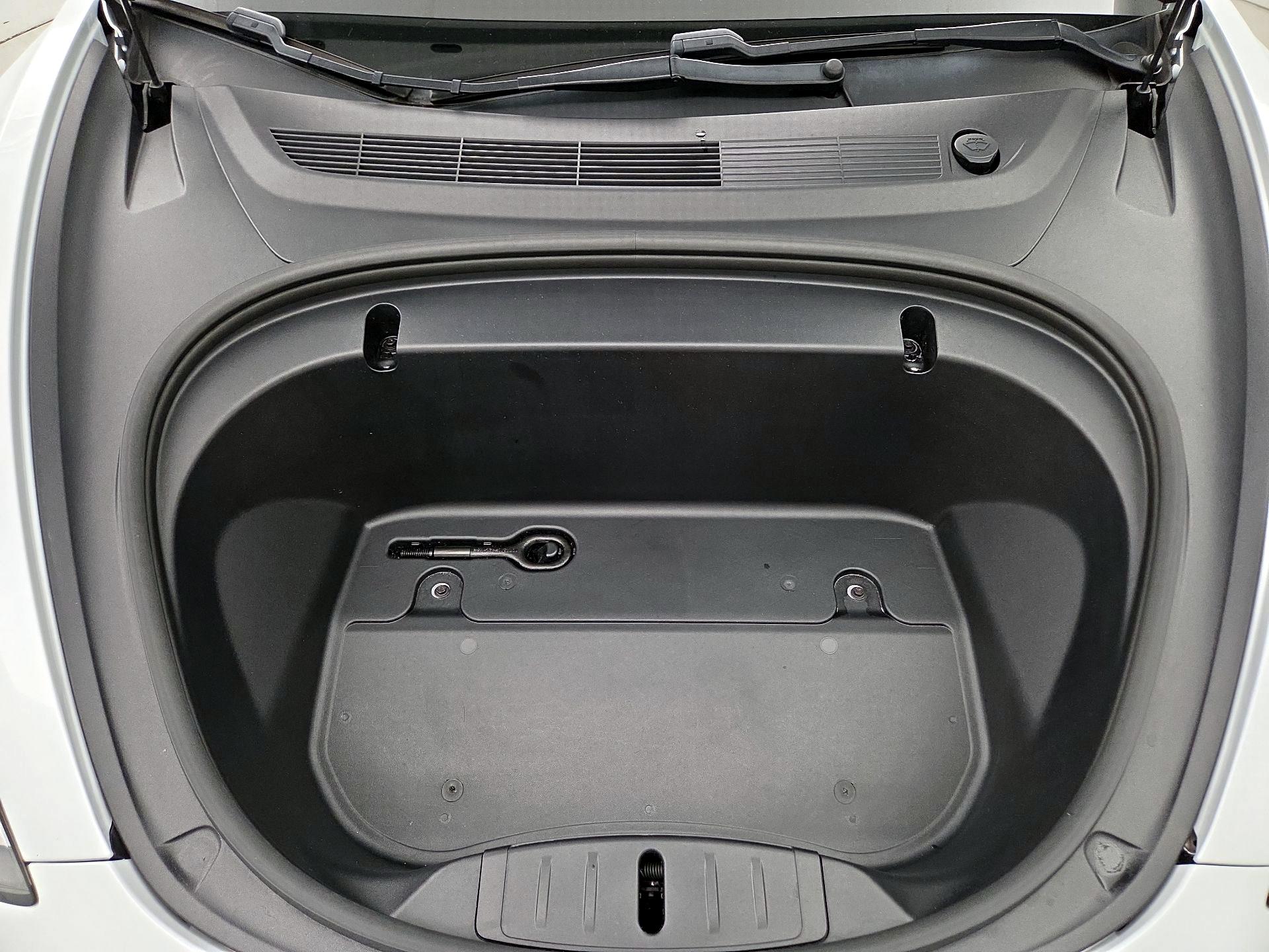 Thumbnail: 2020 Tesla Model 3 - 20