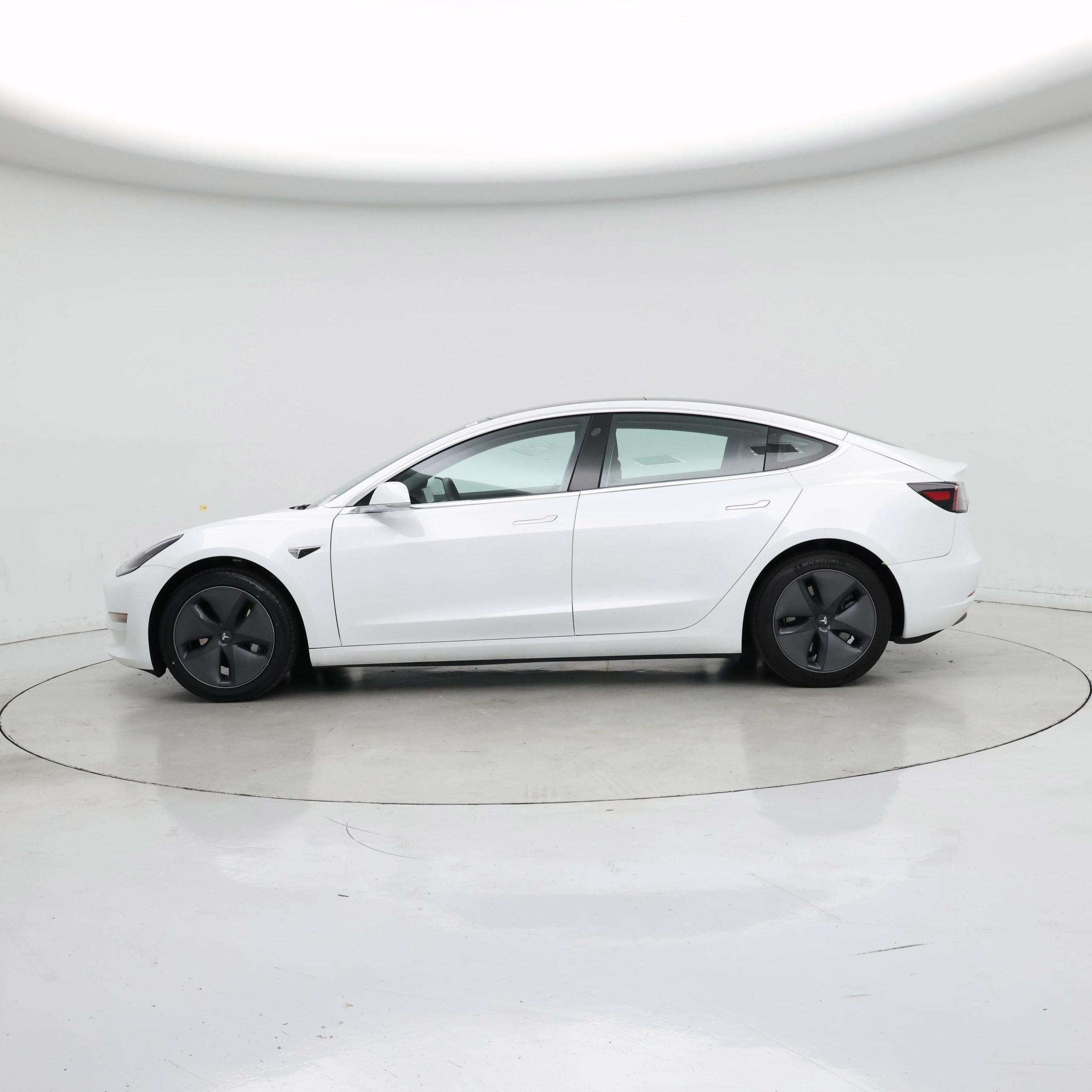 Thumbnail: 2020 Tesla Model 3 - 3