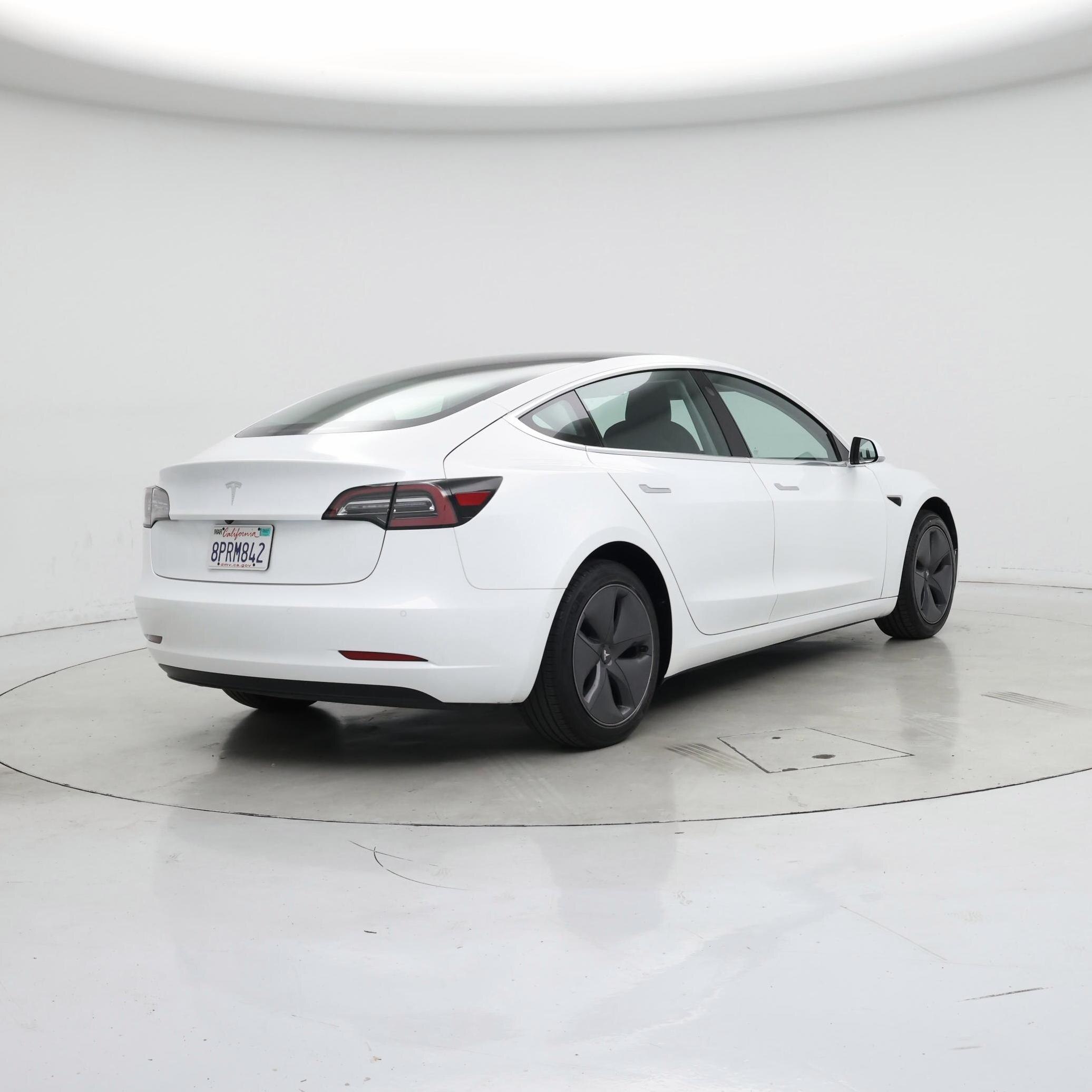 Thumbnail: 2020 Tesla Model 3 - 8