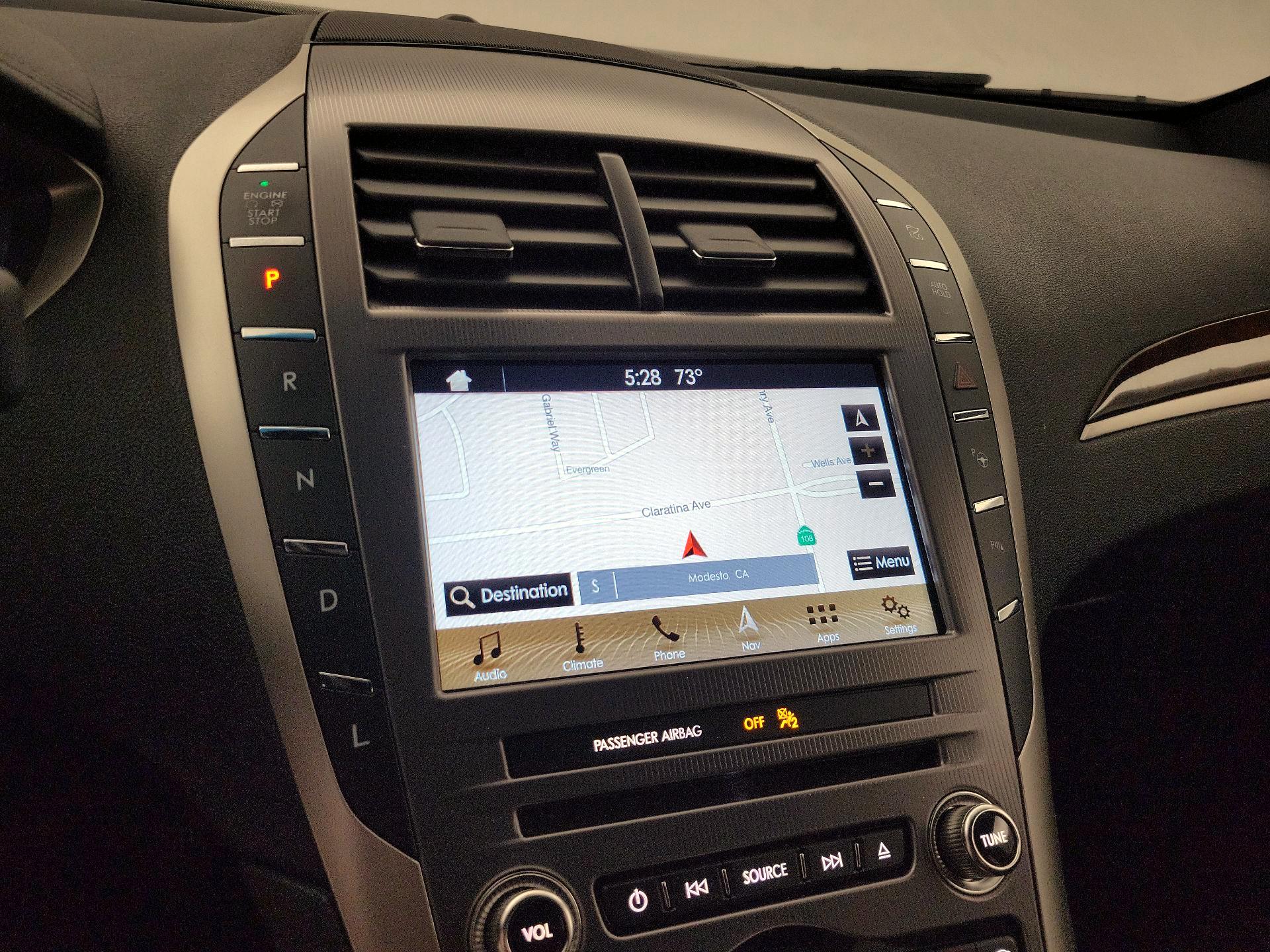 Thumbnail: 2017 Lincoln MKZ - 14