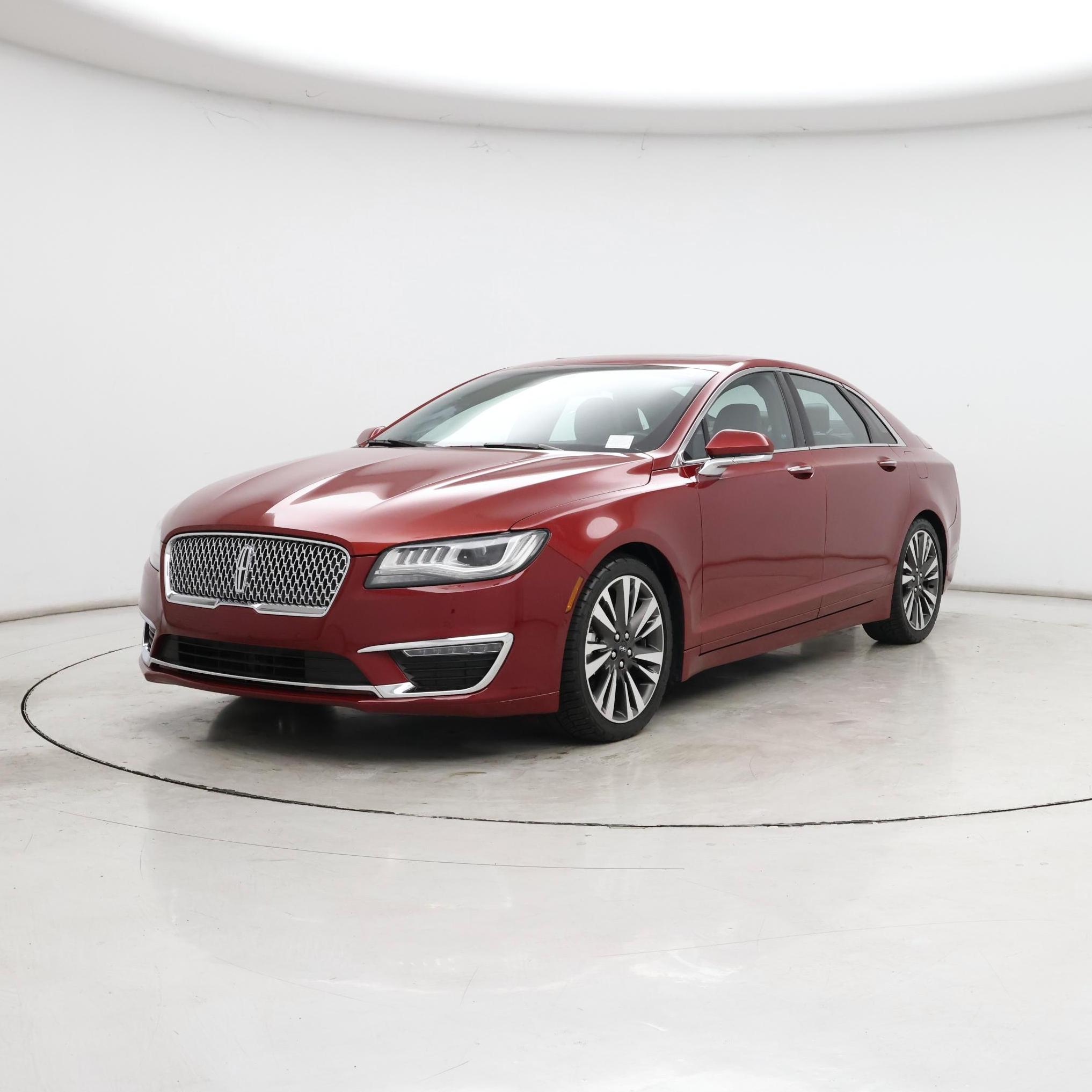 Thumbnail: 2017 Lincoln MKZ - 4