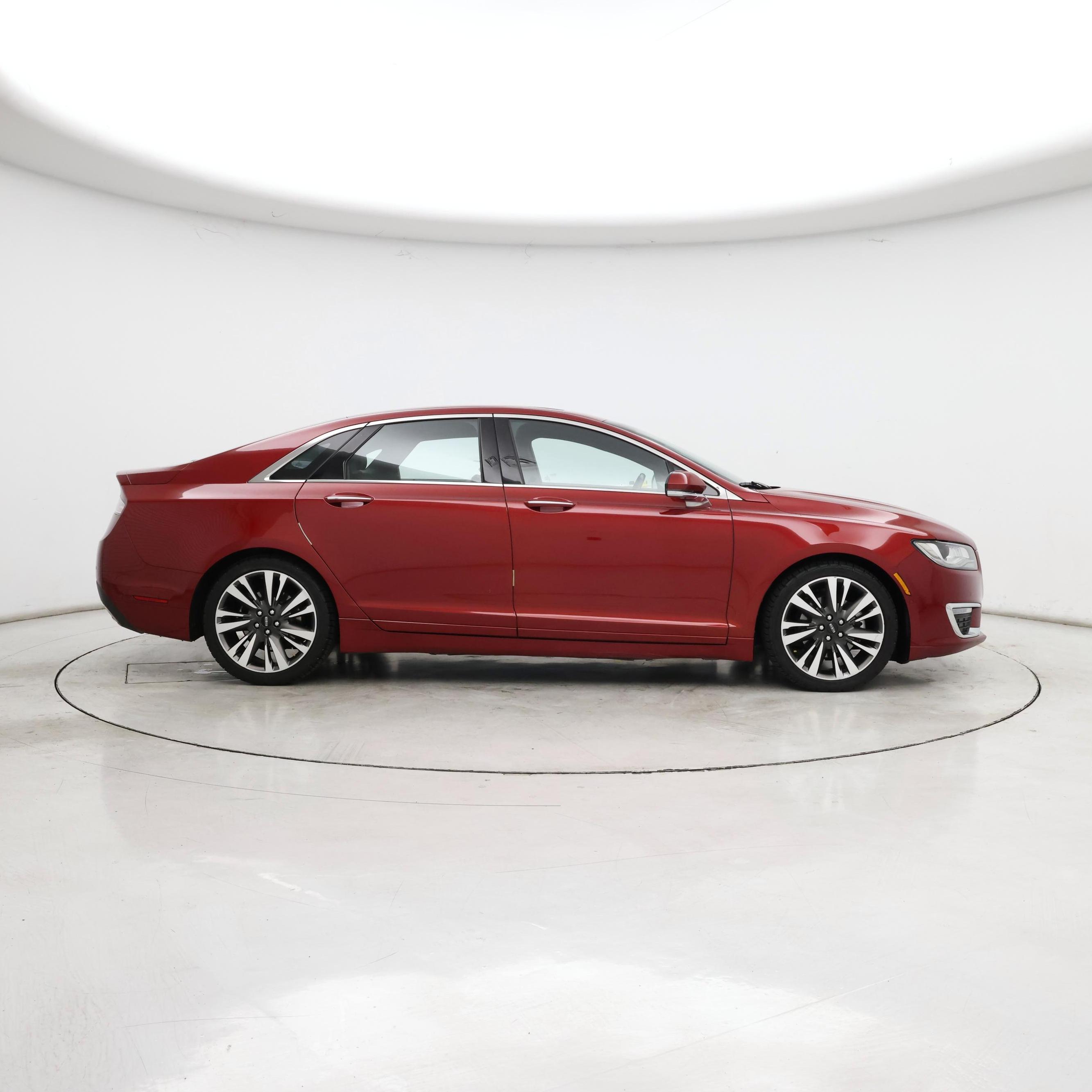 Thumbnail: 2017 Lincoln MKZ - 7