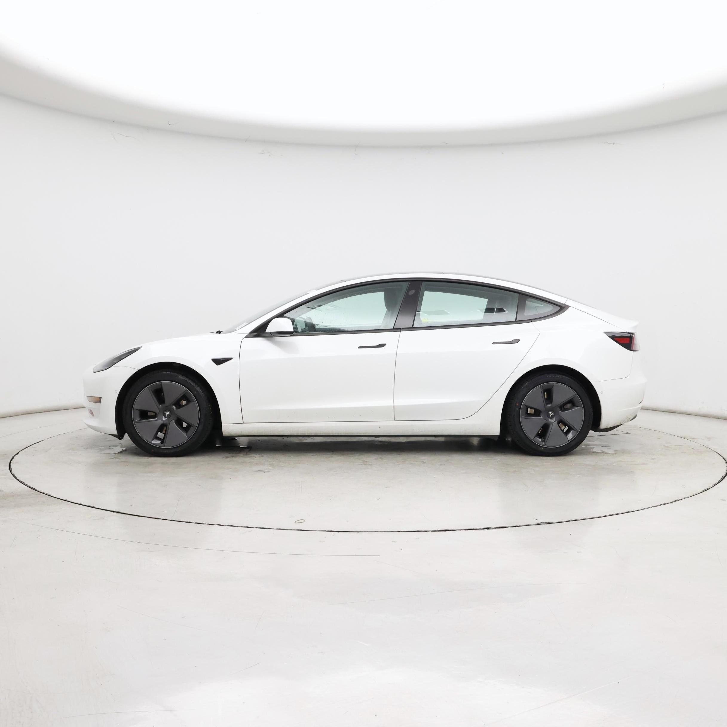 Thumbnail: 2021 Tesla Model 3 - 3