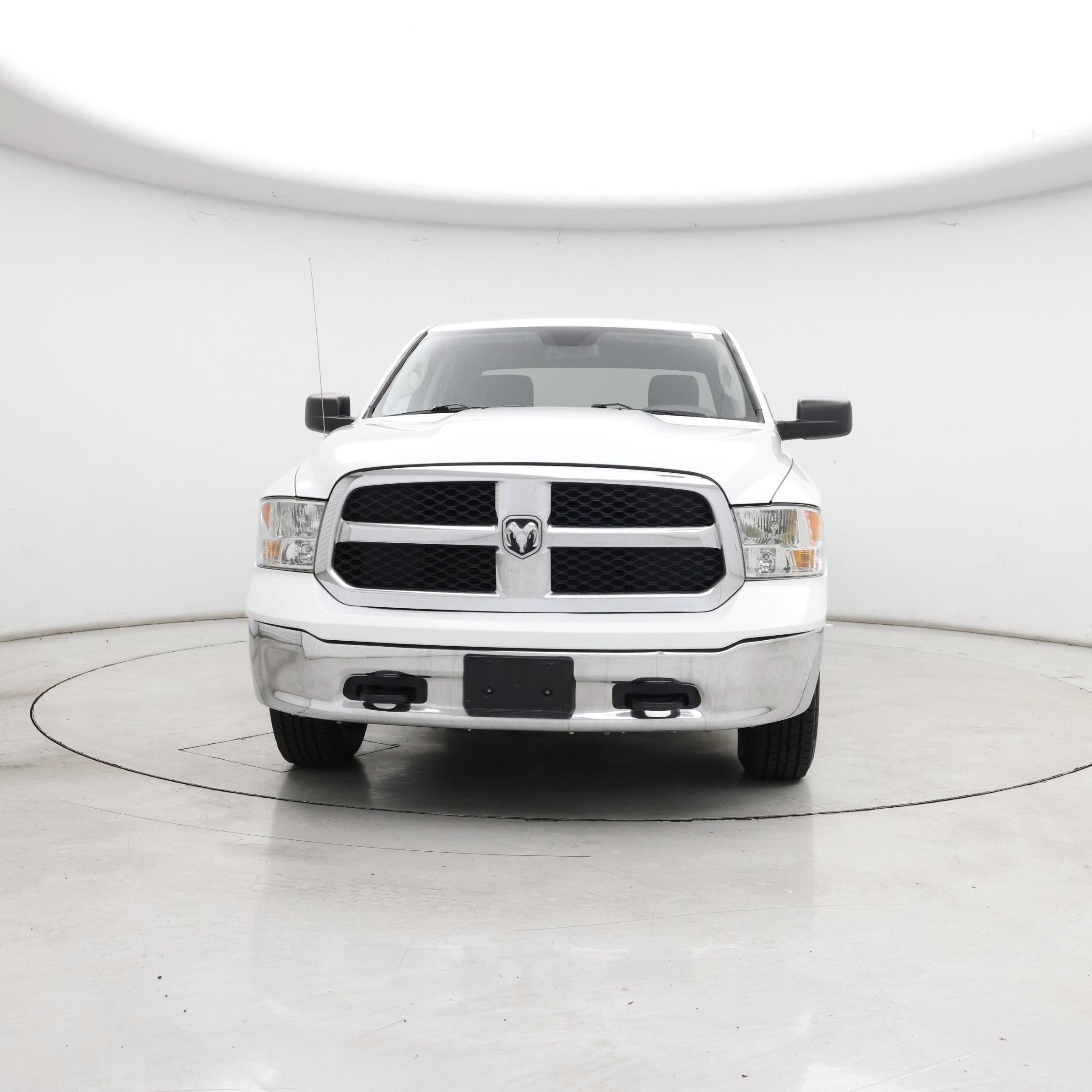 Thumbnail: 2019 RAM 1500 Classic - 5