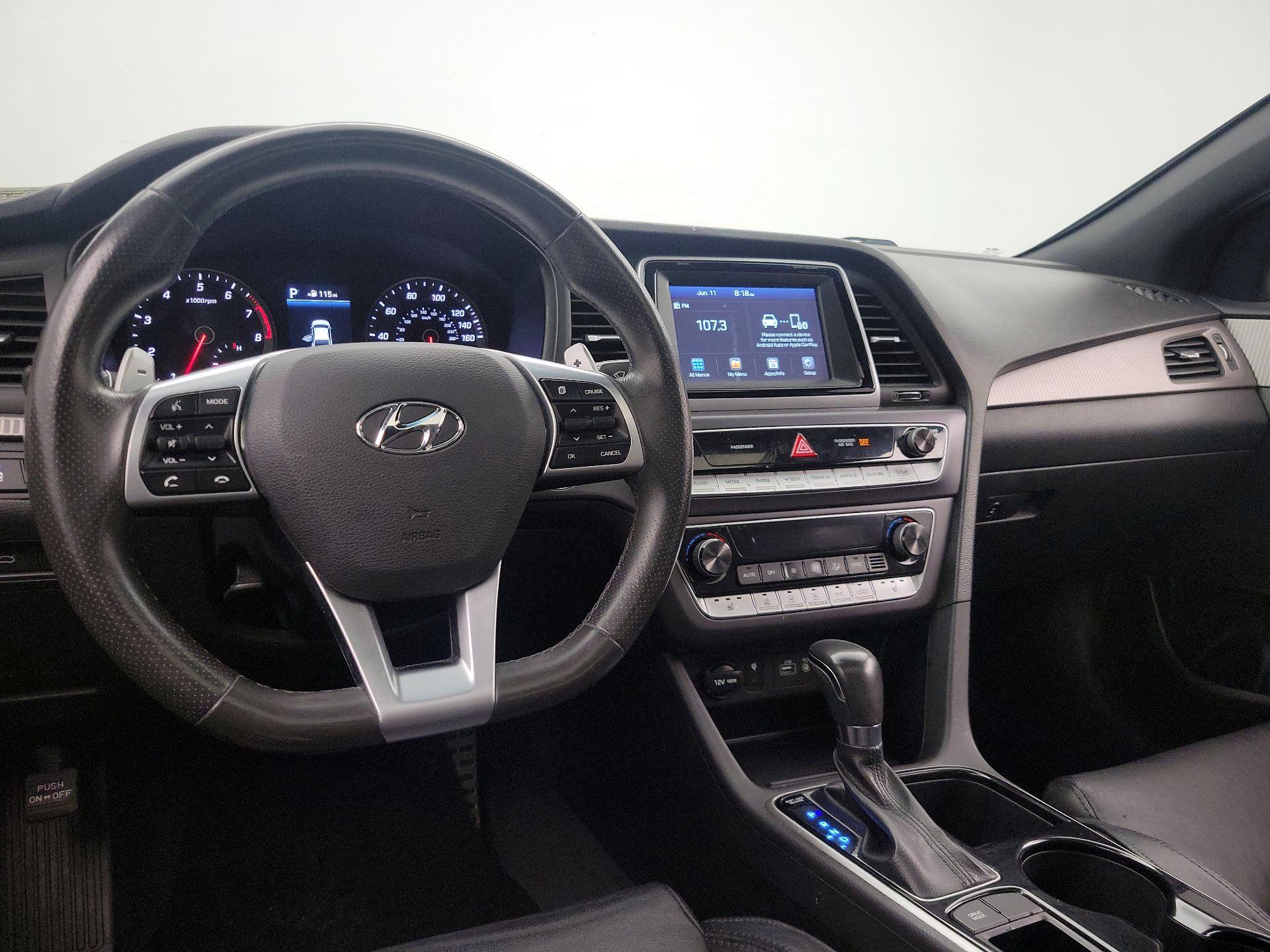 Thumbnail: 2019 Hyundai Sonata - 9