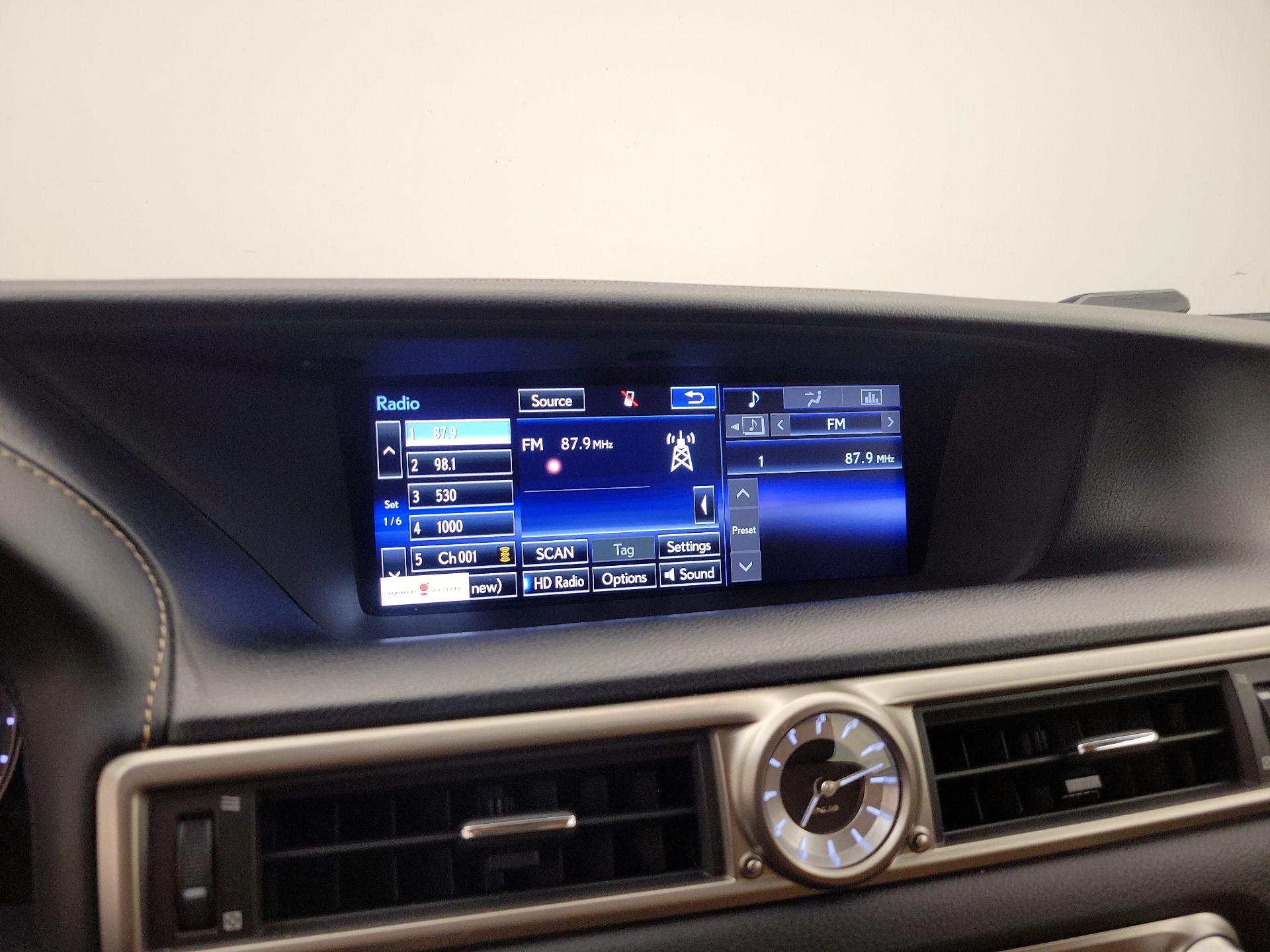 Thumbnail: 2015 Lexus GS - 16