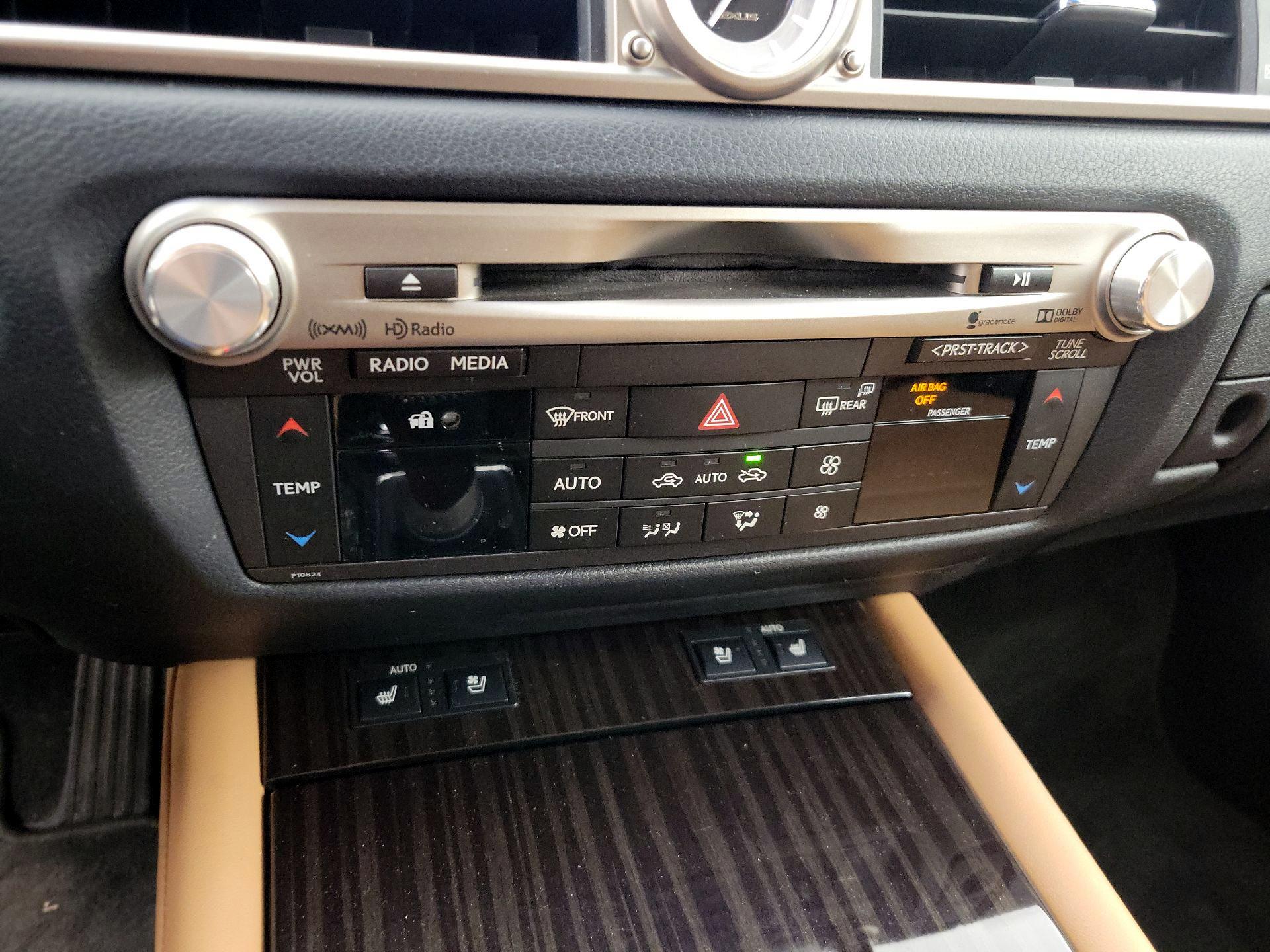 Thumbnail: 2015 Lexus GS - 17