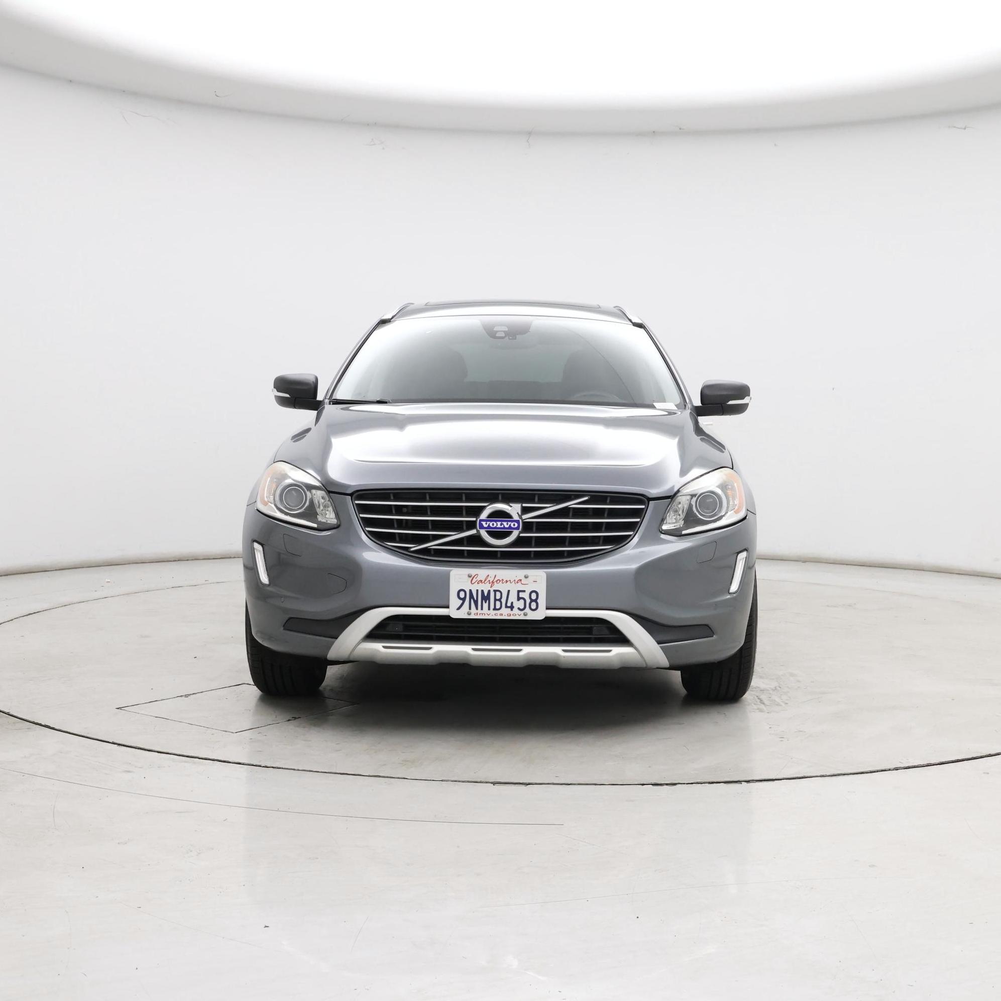 Thumbnail: 2017 Volvo XC60 - 5
