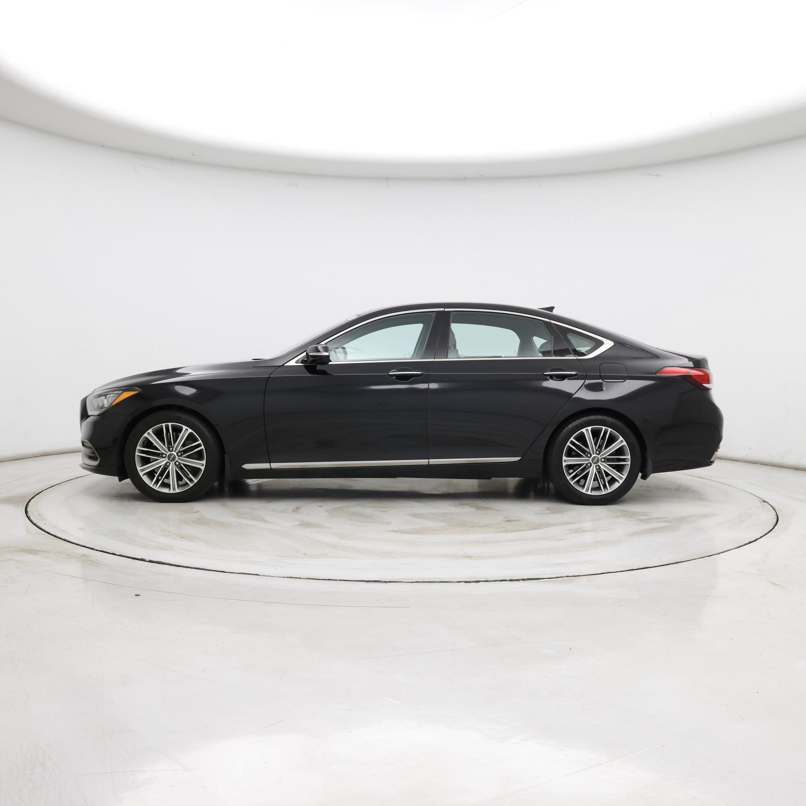 Thumbnail: 2019 Genesis G80 - 3