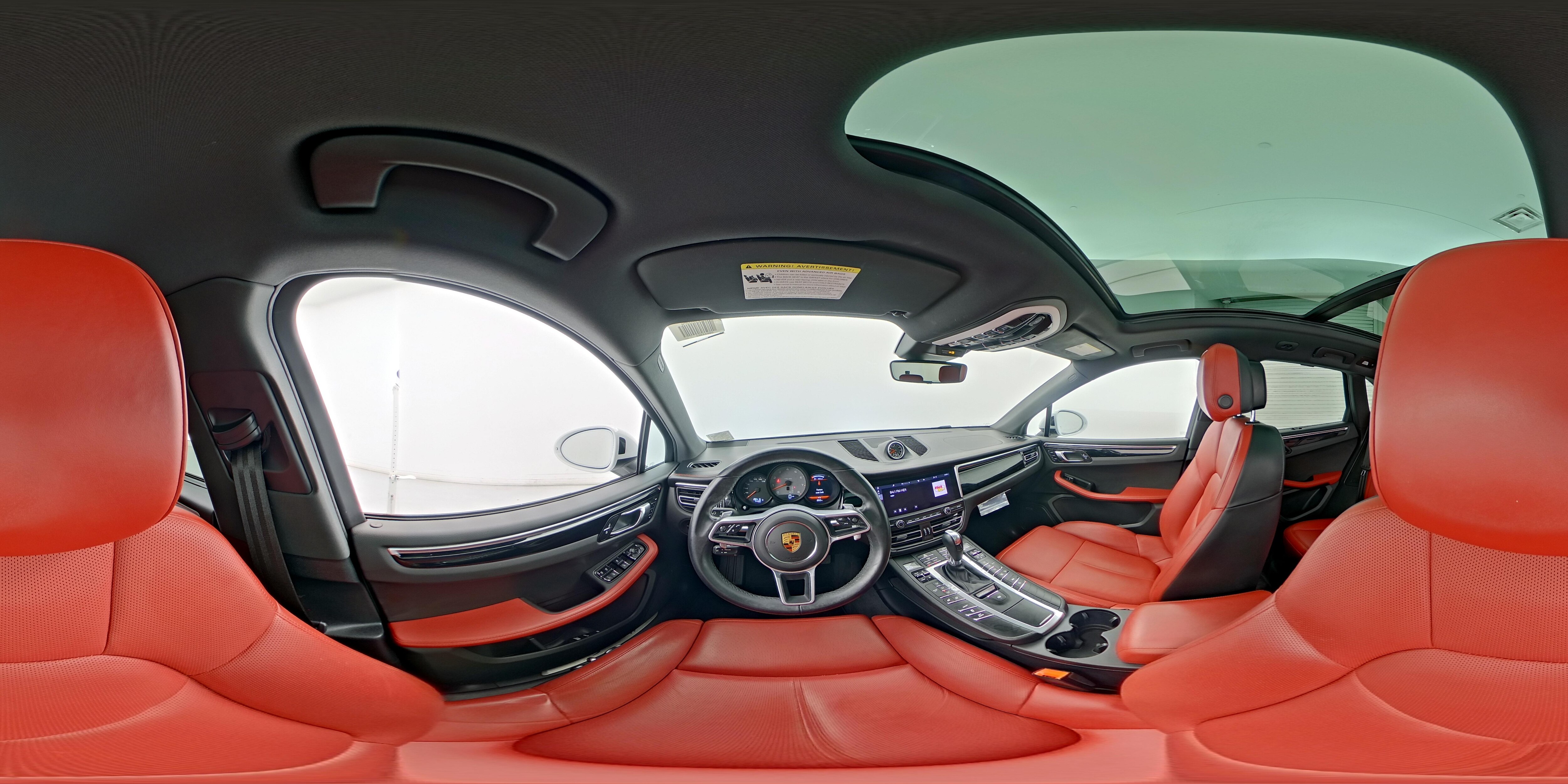 2021 Porsche Macan S - Photo 28