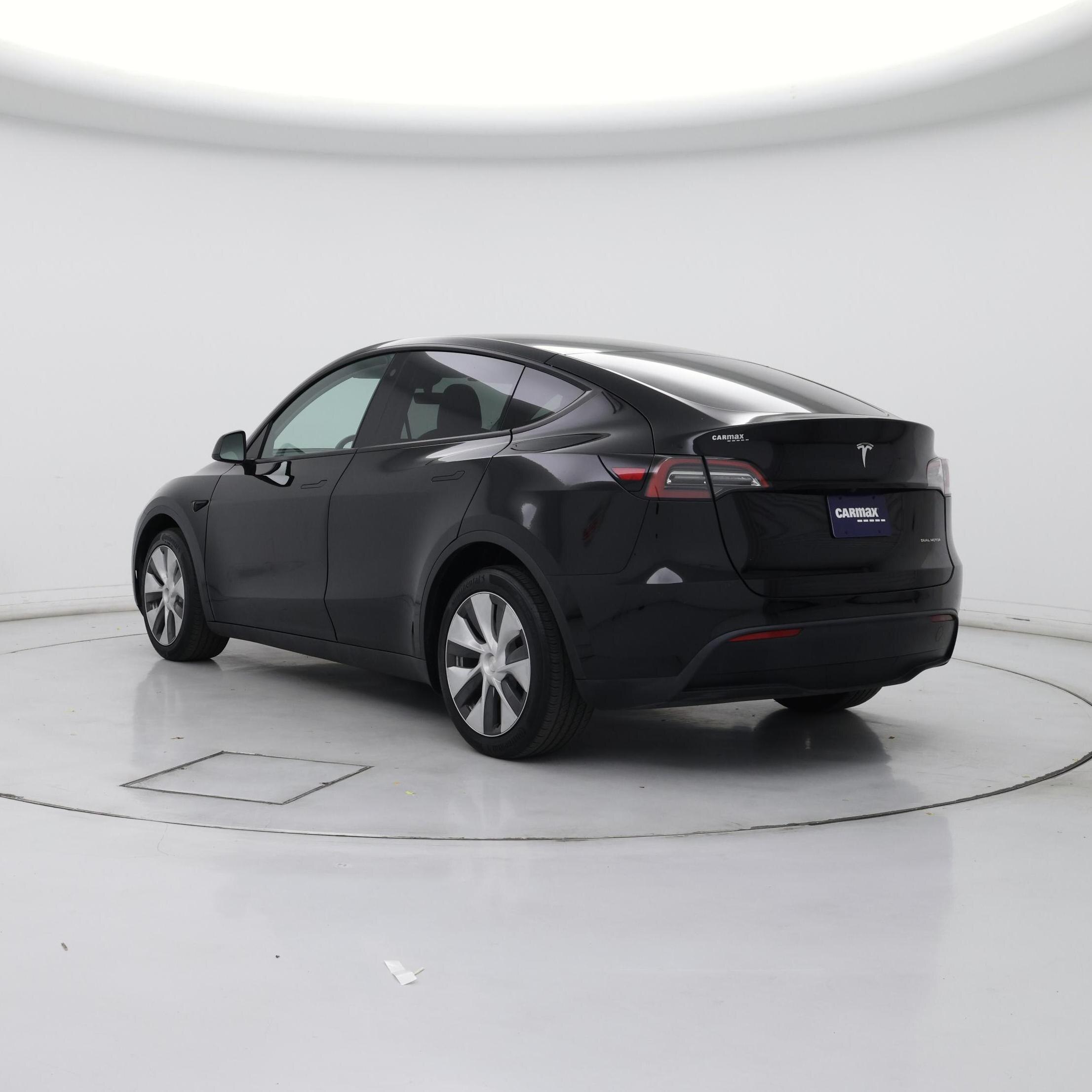 Thumbnail: 2023 Tesla Model Y - 2