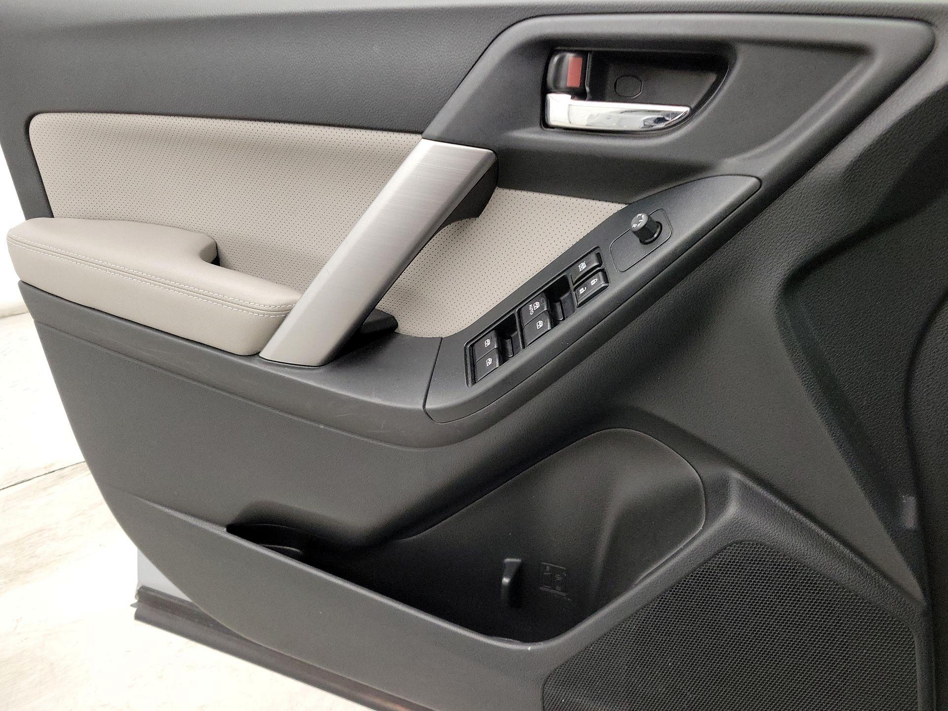 Thumbnail: 2015 Subaru Forester - 12