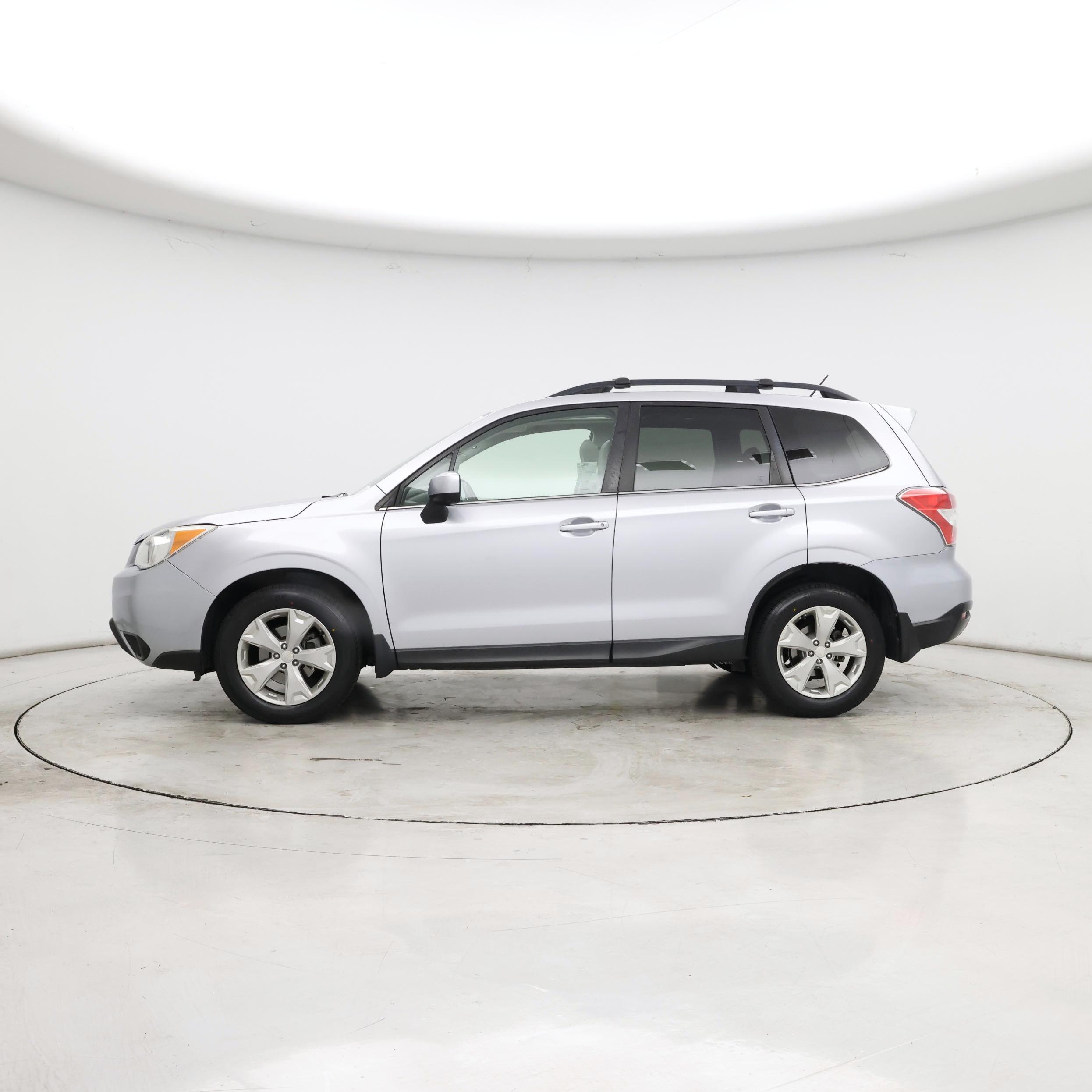 Thumbnail: 2015 Subaru Forester - 3