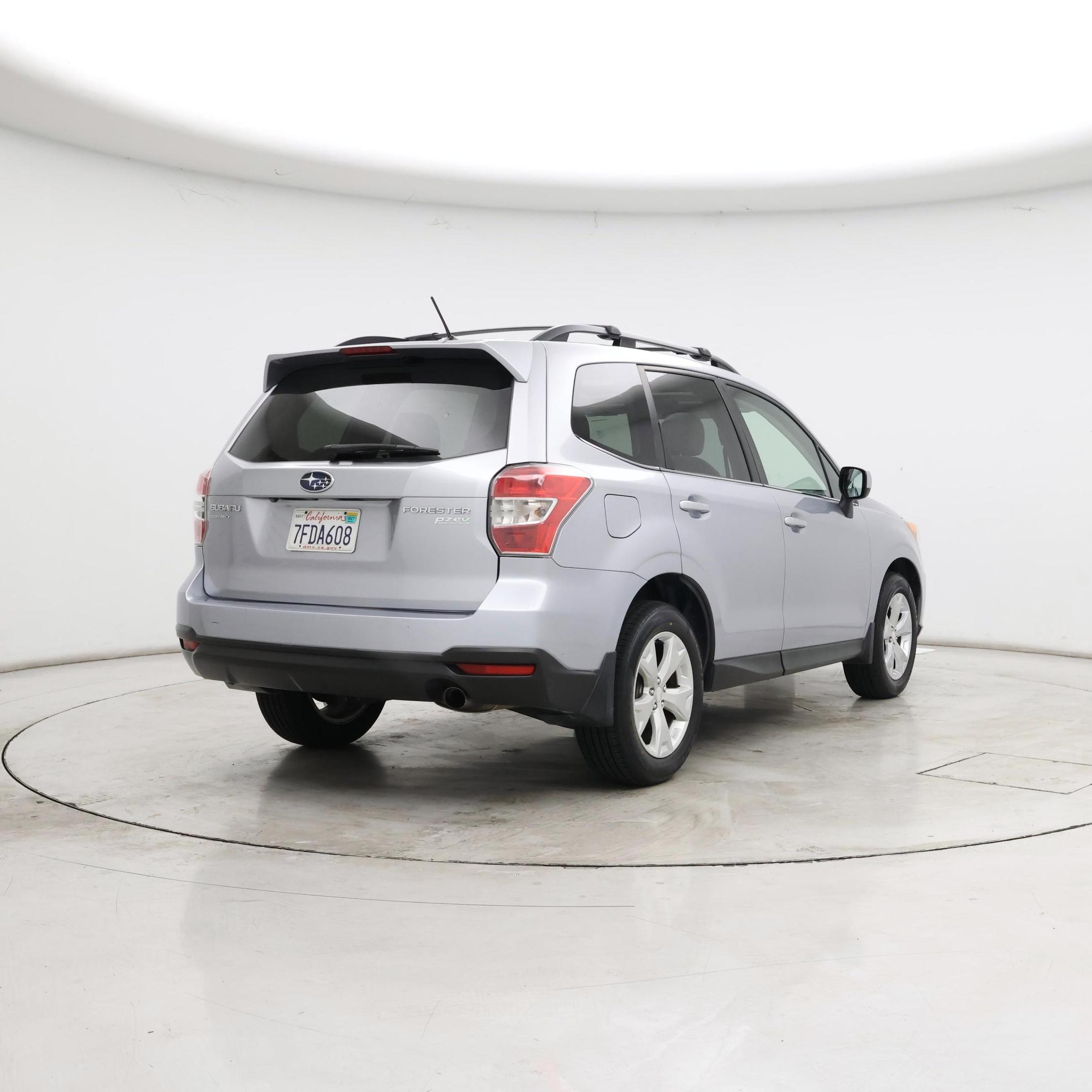 Thumbnail: 2015 Subaru Forester - 8